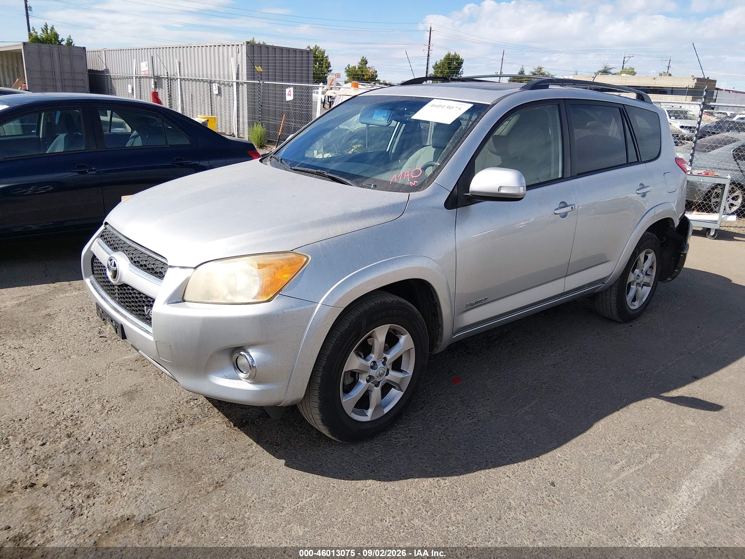 2009 Toyota Rav4 Limited V6 Silver vin: JTMBK31V79D008777