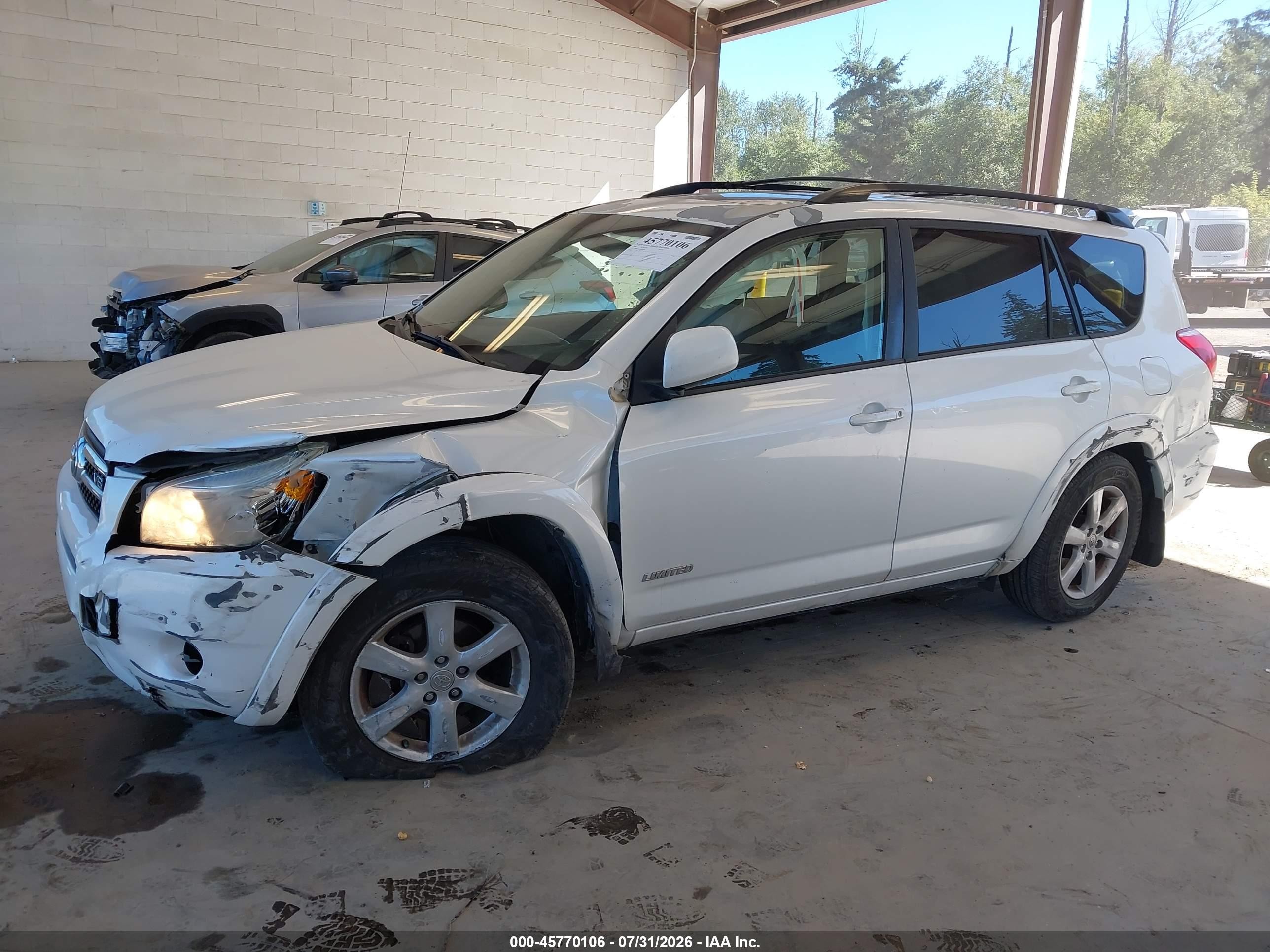 2006 Toyota Rav4 Limited V6 White vin: JTMBK31V865010348