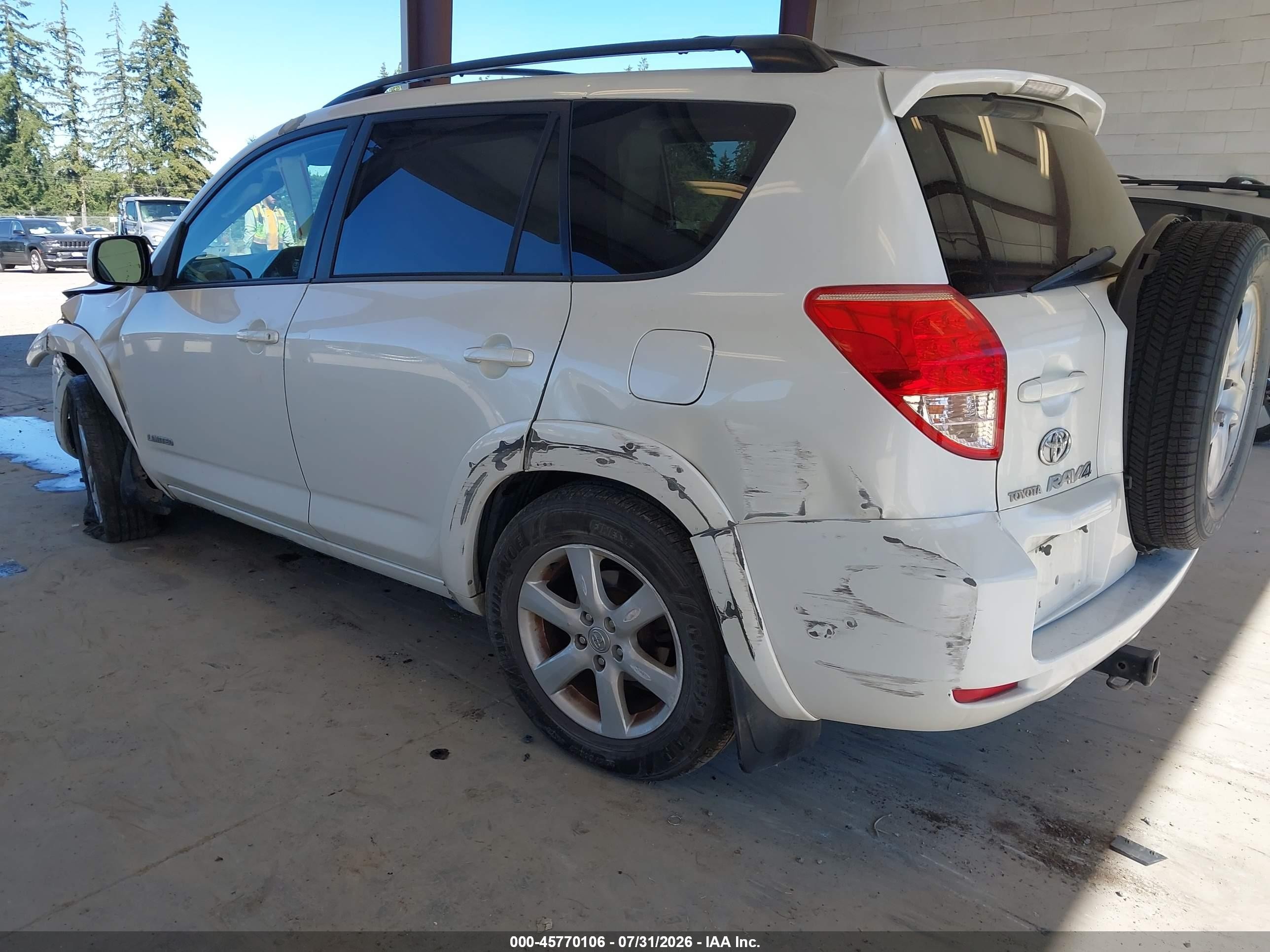 2006 Toyota Rav4 Limited V6 White vin: JTMBK31V865010348