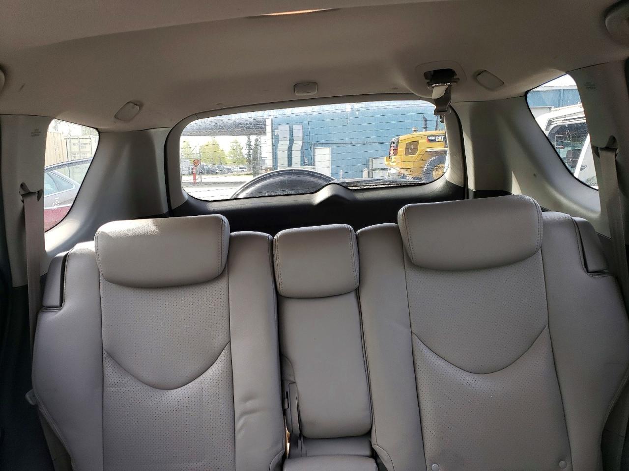 2007 Toyota Rav4 Limited Silver vin: JTMBK31V876026285
