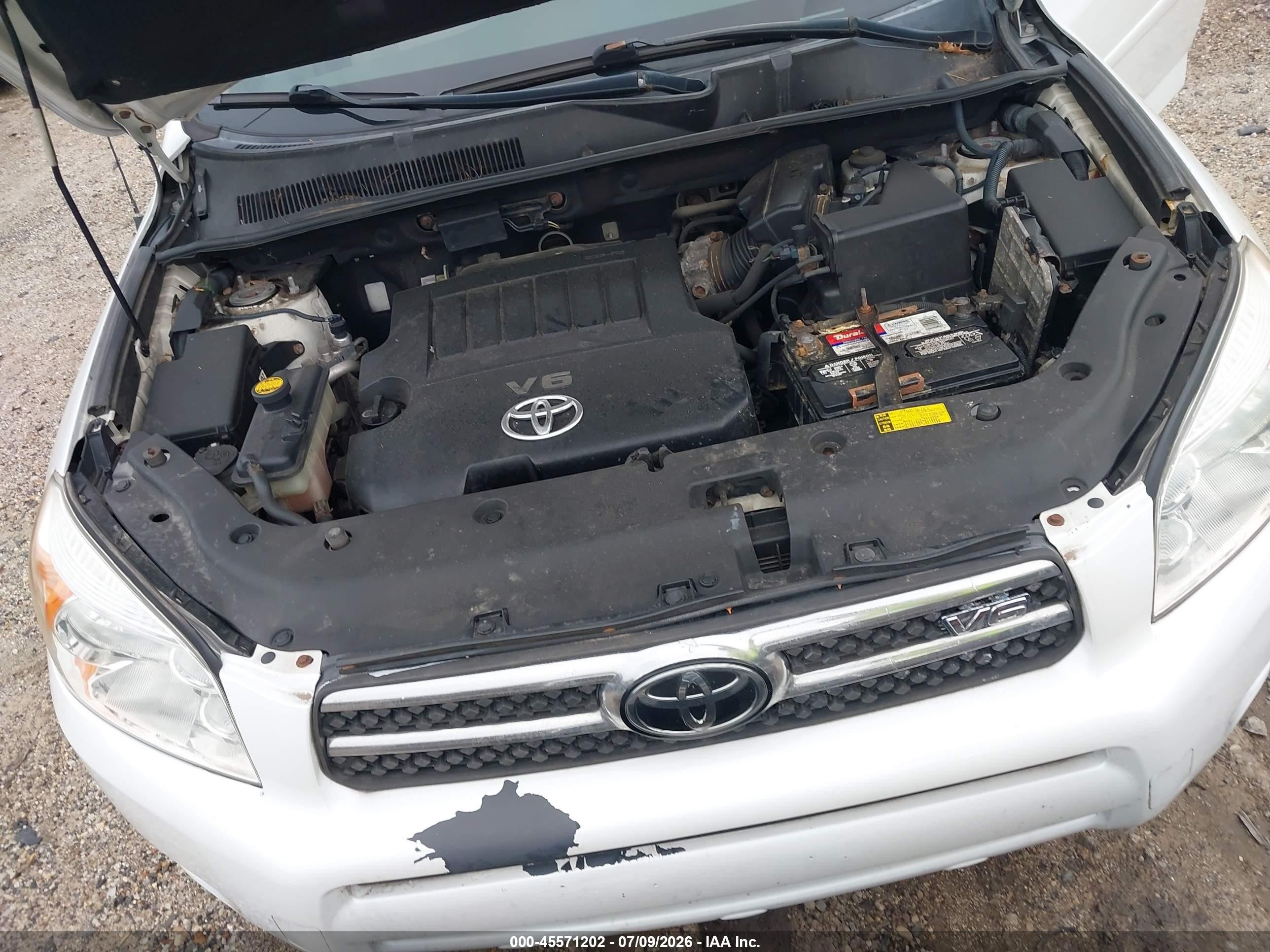 2008 Toyota Rav4 Limited V6 White vin: JTMBK31V885068933