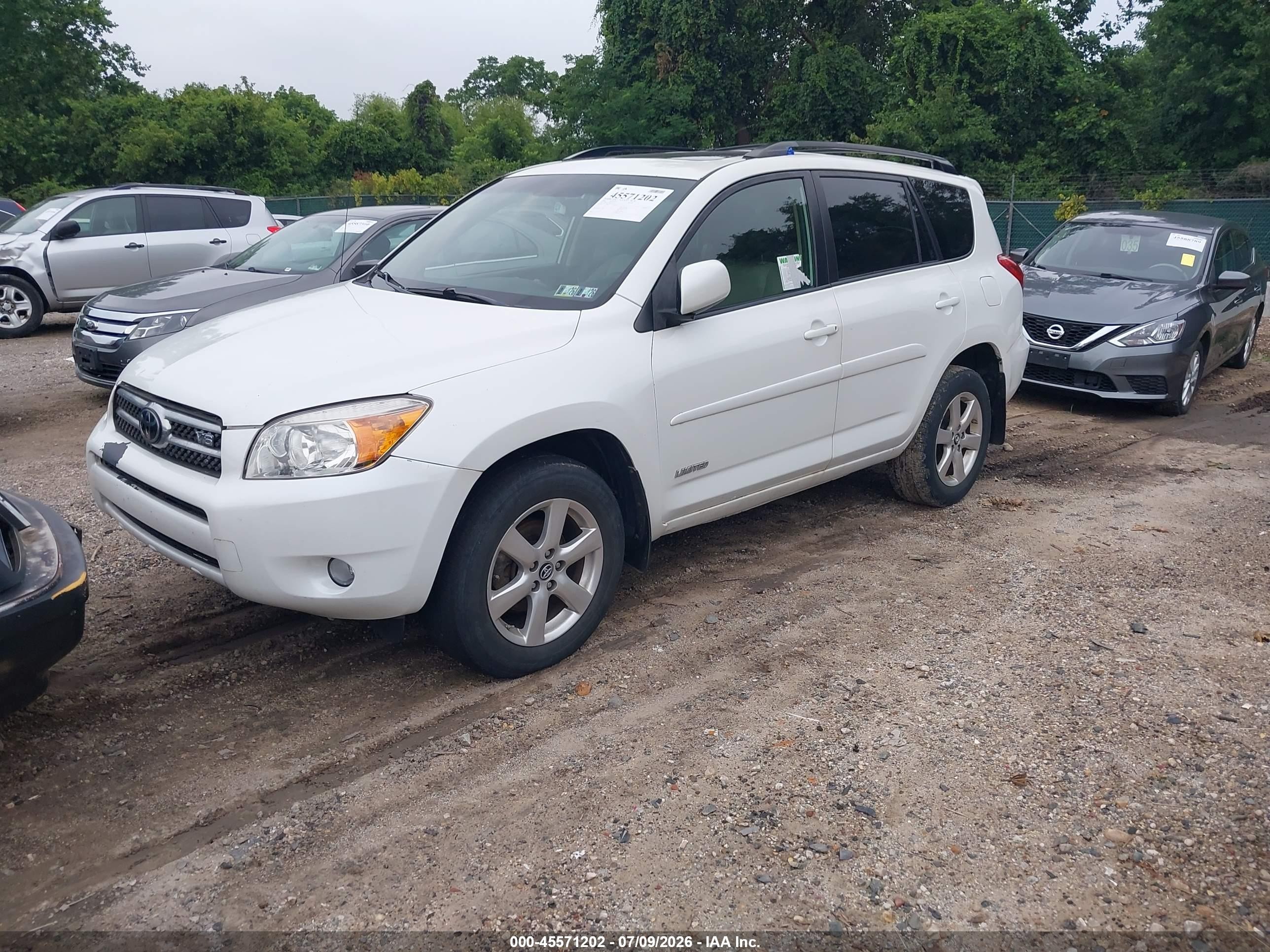 2008 Toyota Rav4 Limited V6 White vin: JTMBK31V885068933