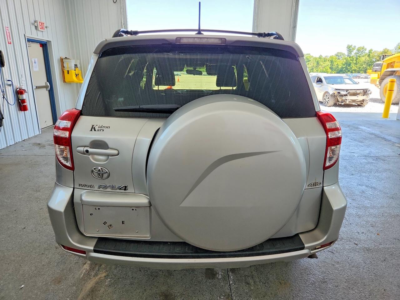 2009 Toyota Rav4 Limited Серебряный vin: JTMBK31V89D004530