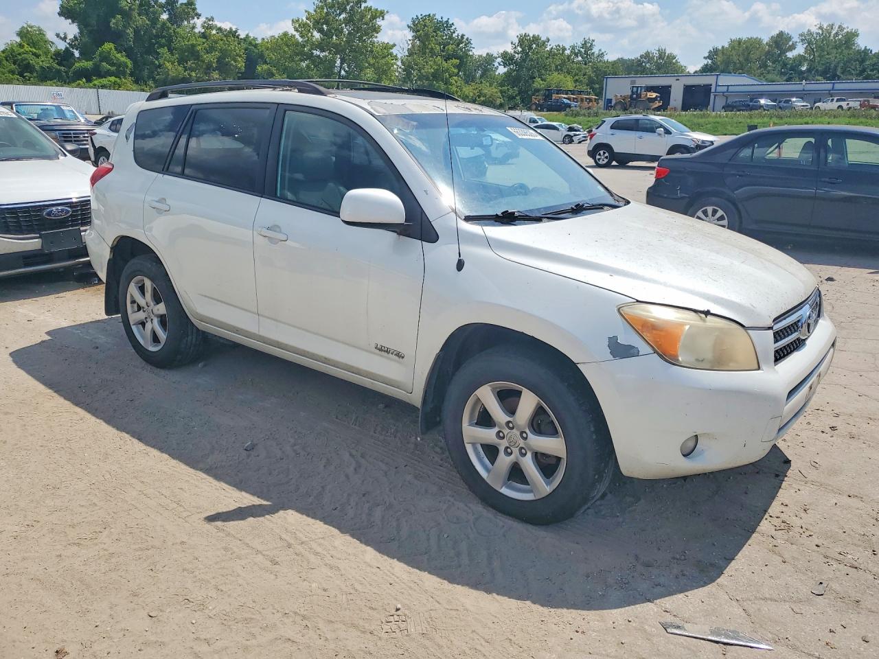 2008 Toyota Rav4 Limited White vin: JTMBK31V985054930