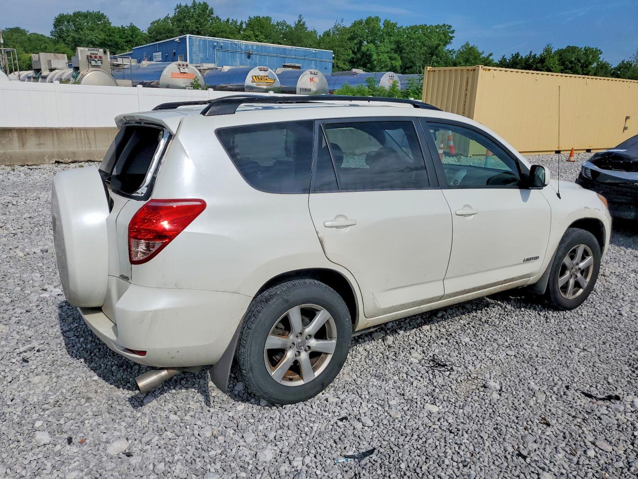 2008 Toyota Rav4 Limited White vin: JTMBK31V985060761
