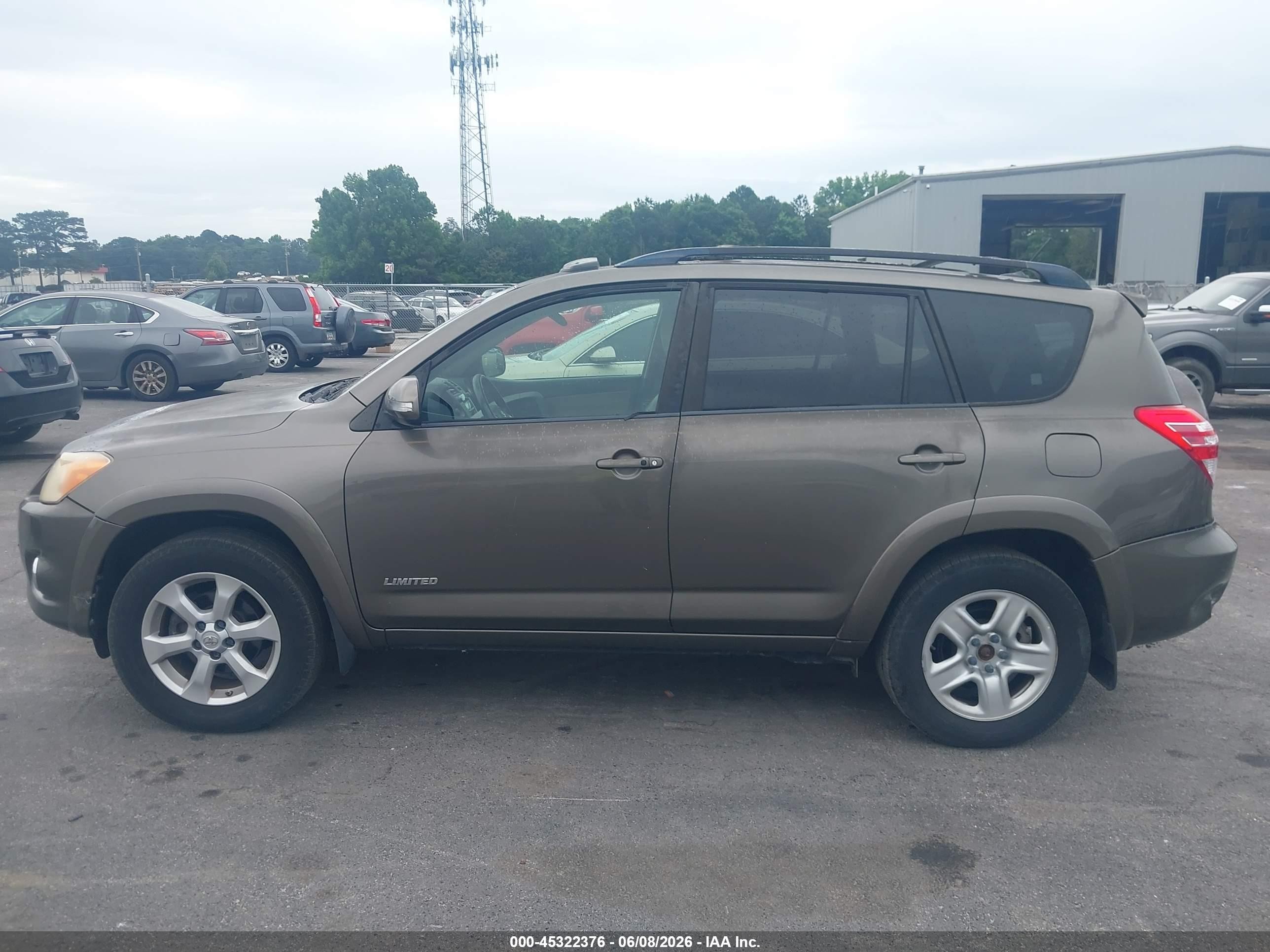 2009 Toyota Rav4 Limited V6 Бежевый vin: JTMBK31V995075049
