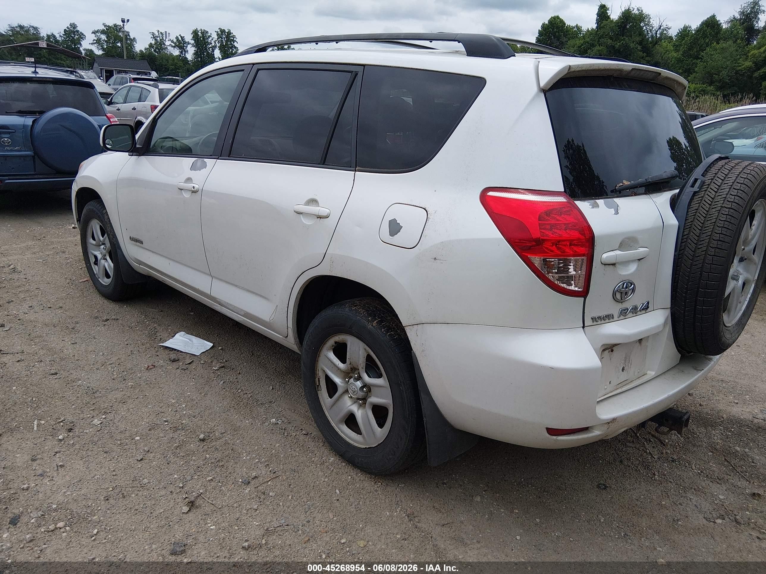 2007 Toyota Rav4 Limited V6 White vin: JTMBK31VX75029520