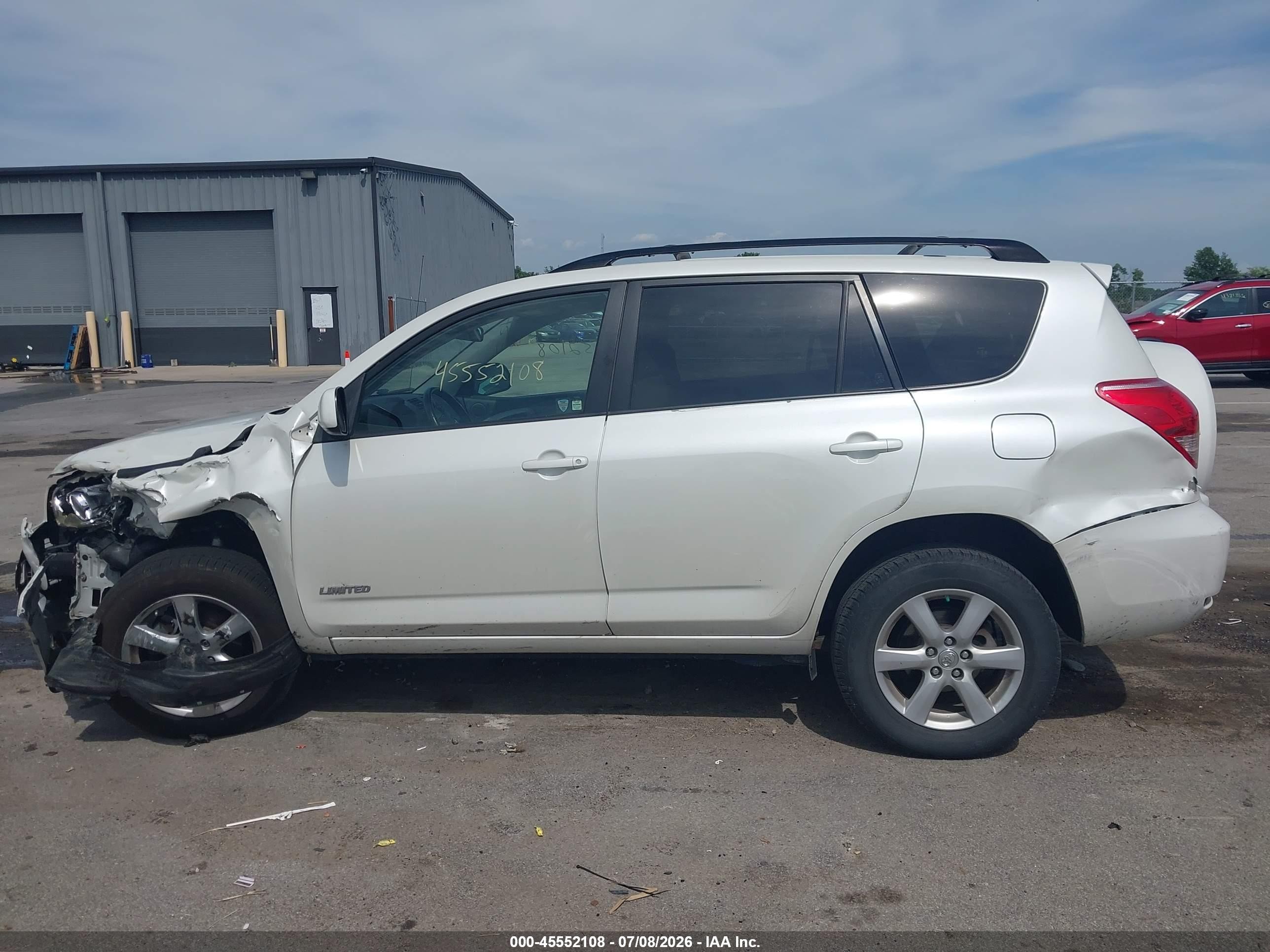 2007 Toyota Rav4 Limited White vin: JTMBK31VX75030294