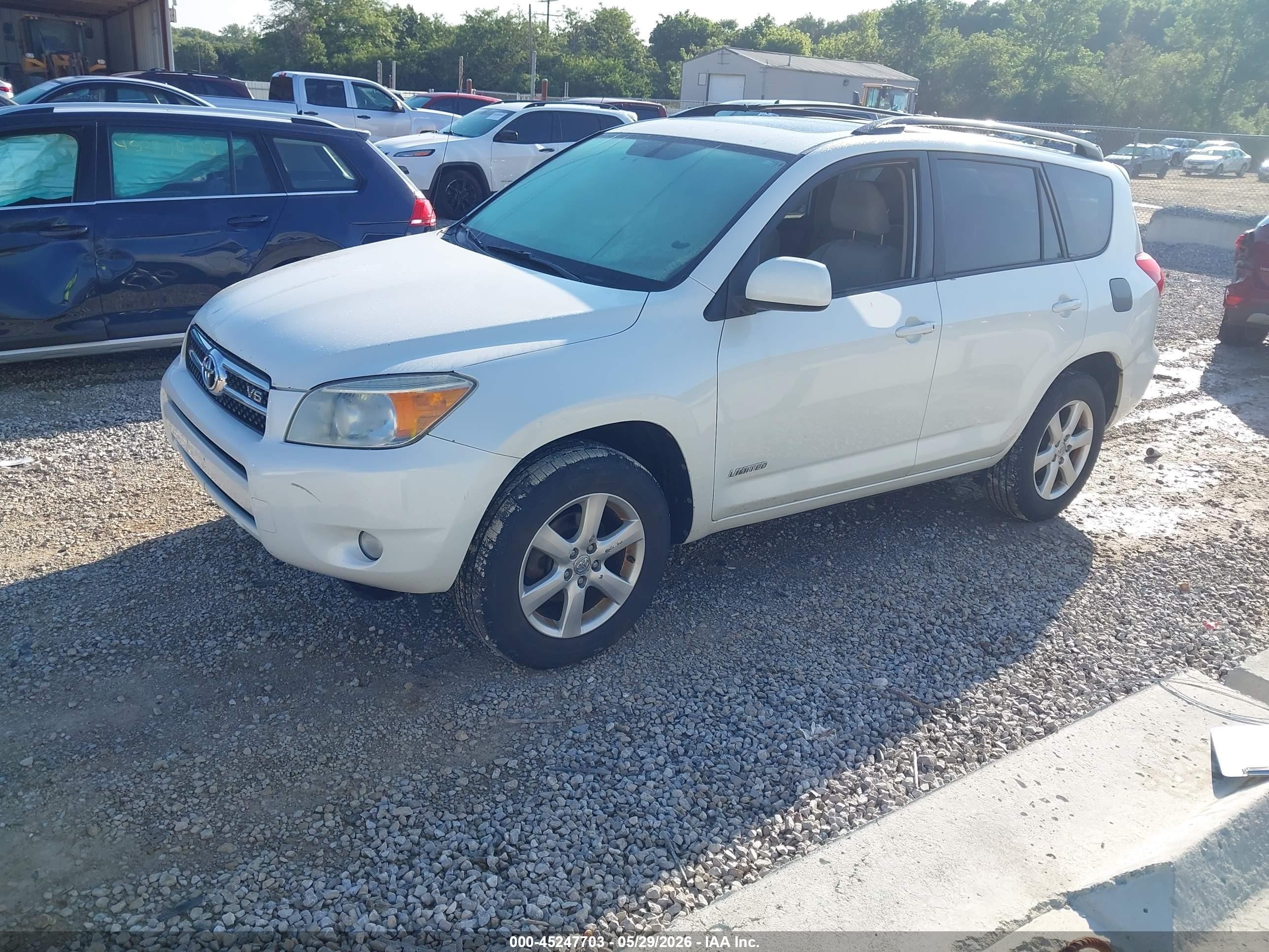 2008 Toyota Rav4 Limited V6 White vin: JTMBK31VX85054550