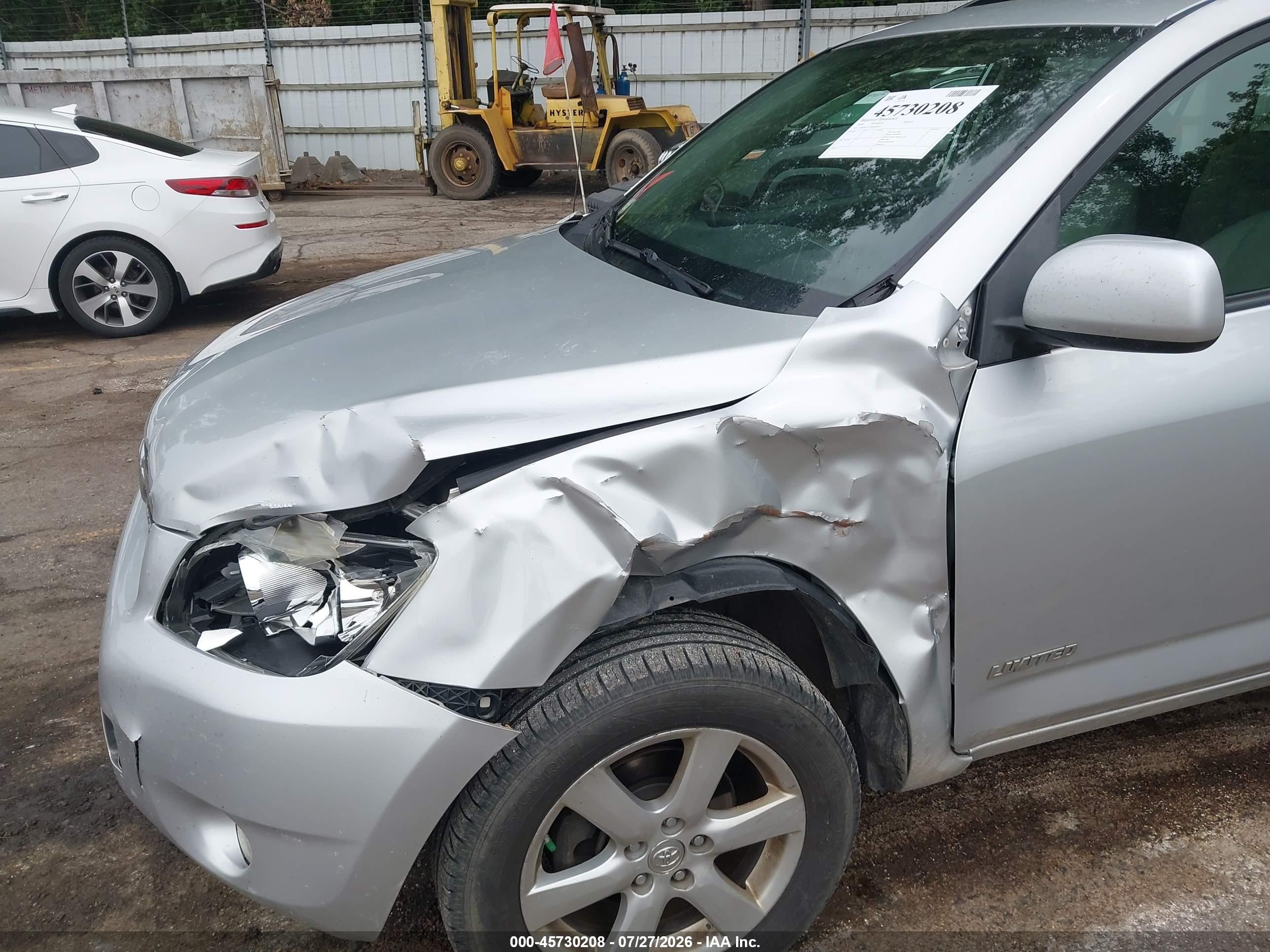 2008 Toyota Rav4 Ltd Silver vin: JTMBK31VX85059909