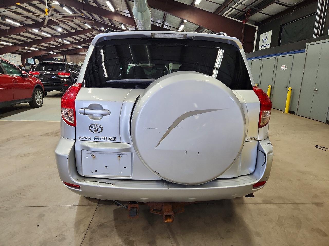 2008 Toyota Rav4 Limited Silver vin: JTMBK31VX85071266