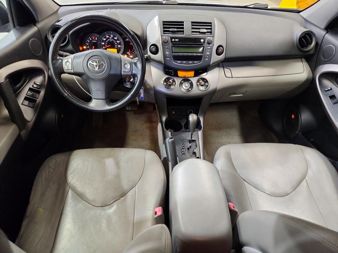 2008 Toyota Rav4 Limited Silver vin: JTMBK31VX85071266