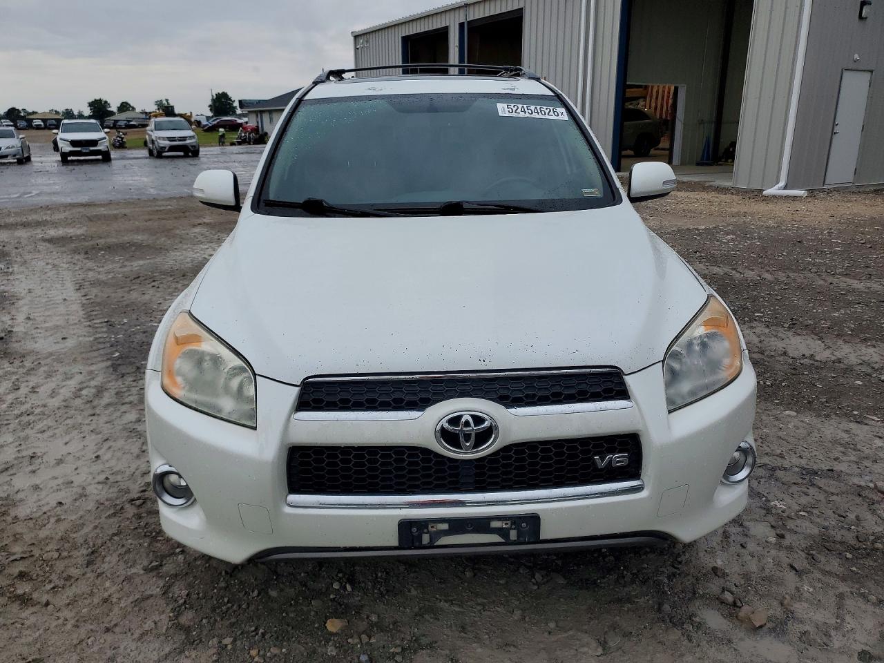 2009 Toyota Rav4 Limited White vin: JTMBK31VX95076226