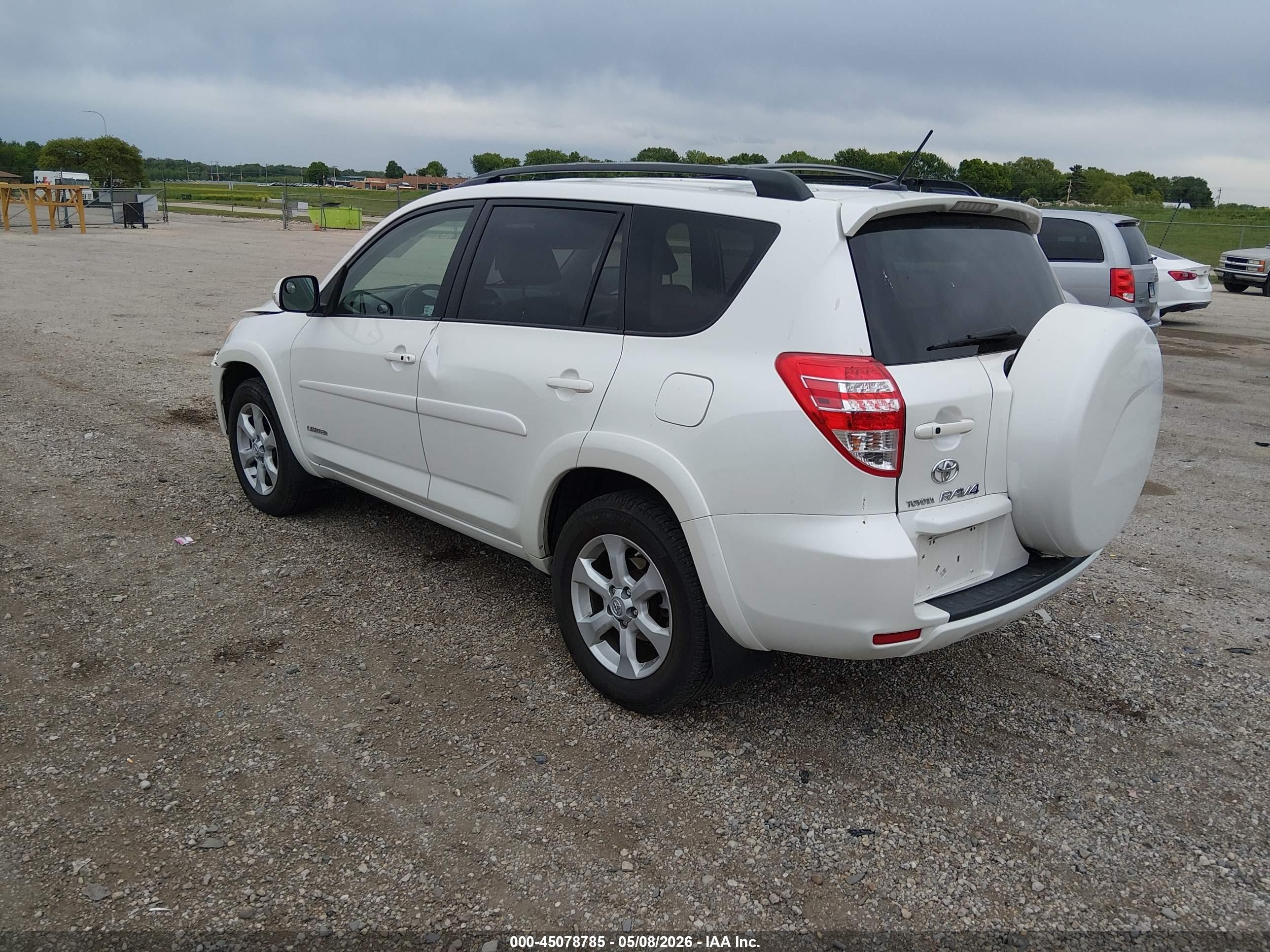 2009 Toyota Rav4 Limited V6 White vin: JTMBK31VX95076503