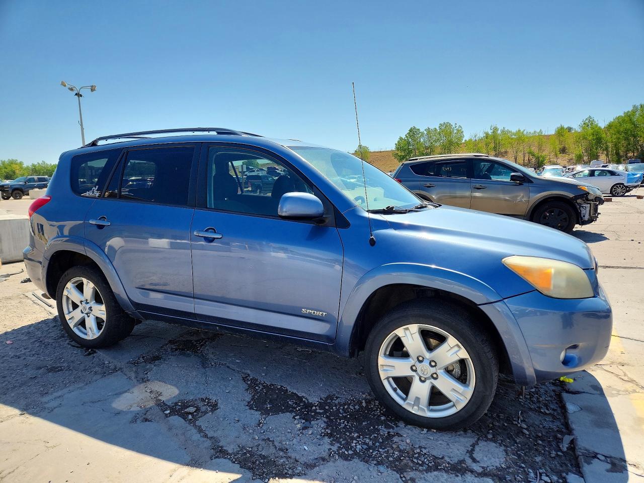 2006 Toyota Rav 4 Blue vin: JTMBK32V065010004