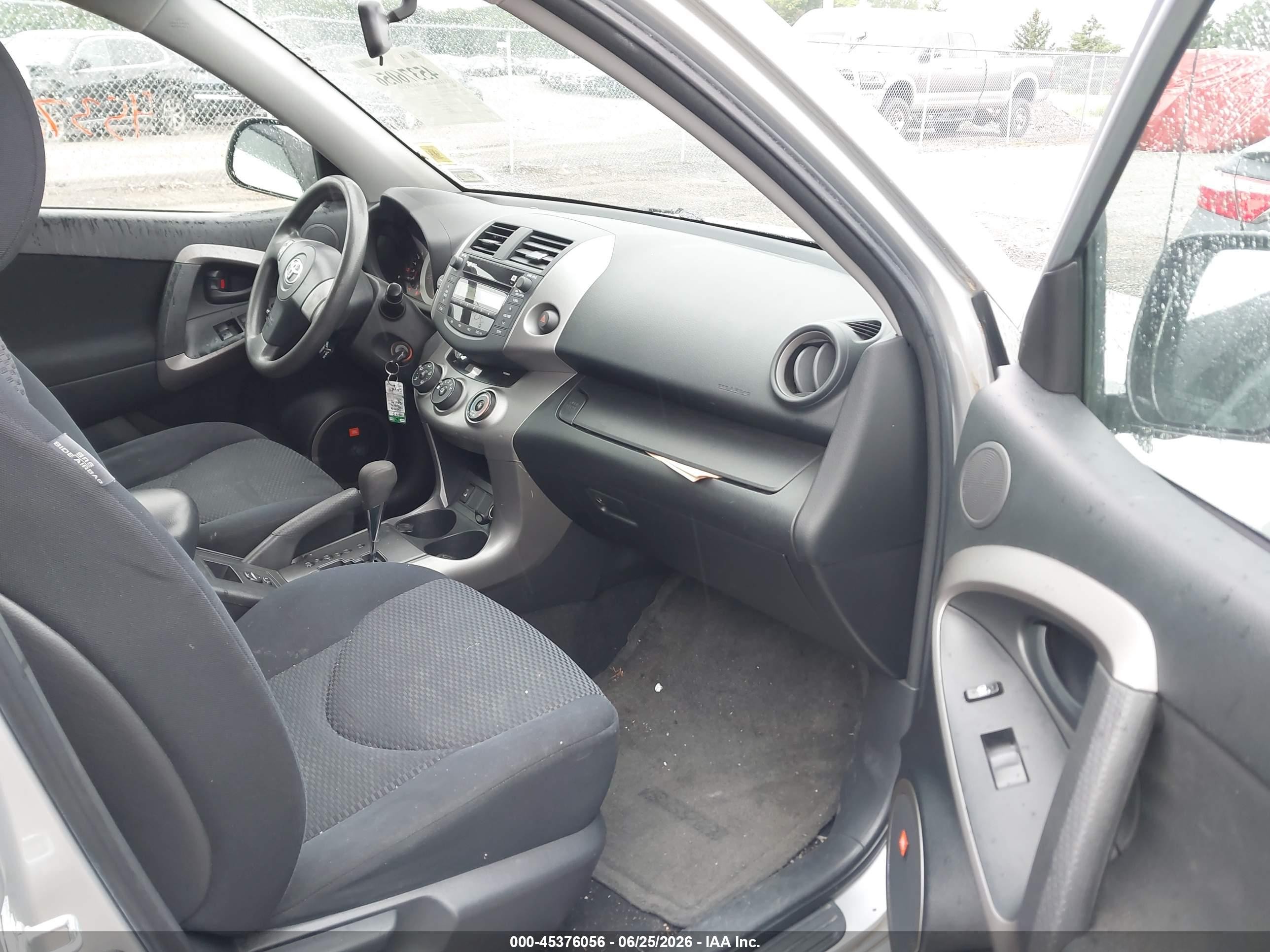 2006 Toyota Rav4 Sport V6 Silver vin: JTMBK32V165007936