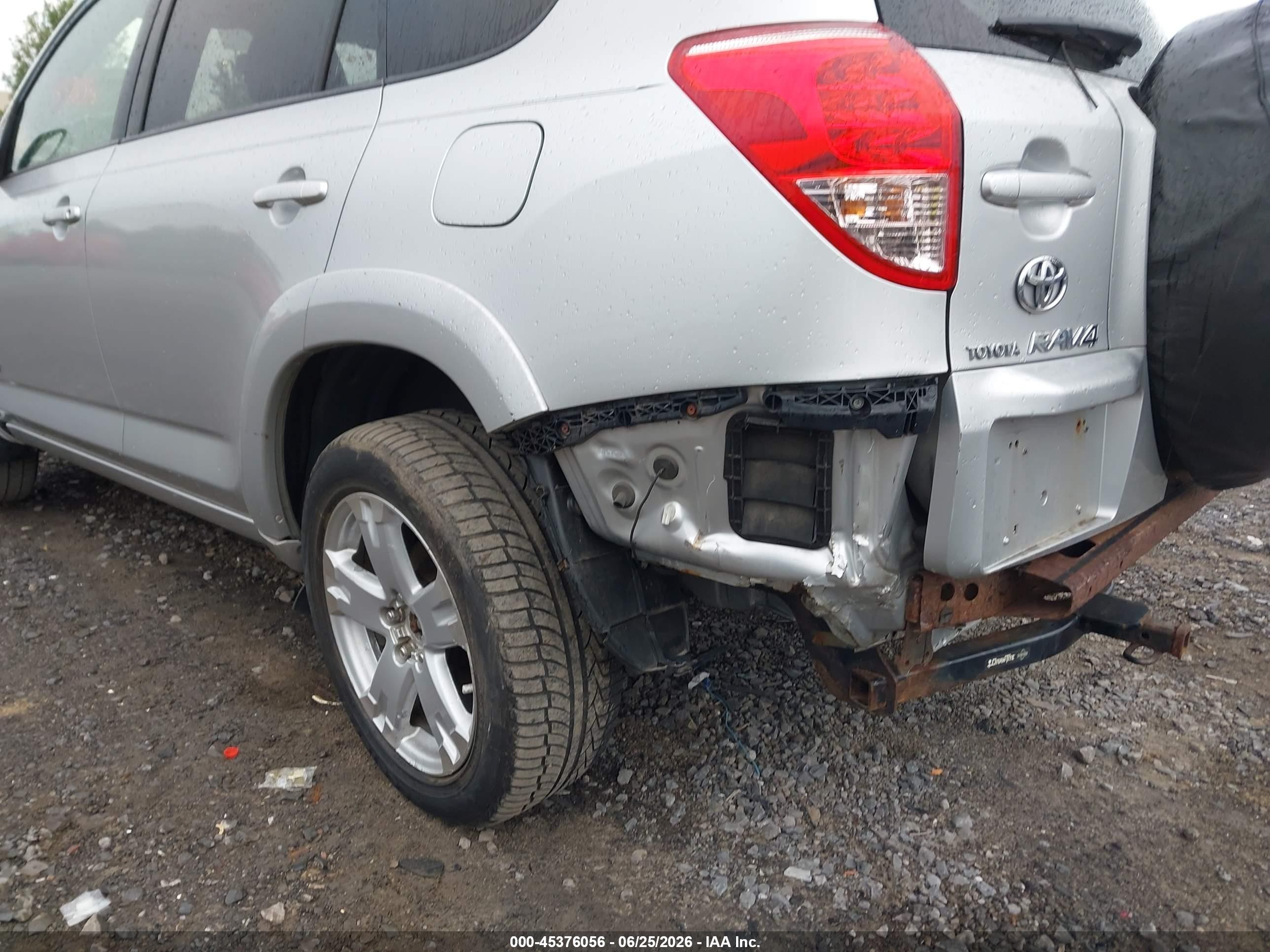 2006 Toyota Rav4 Sport V6 Silver vin: JTMBK32V165007936
