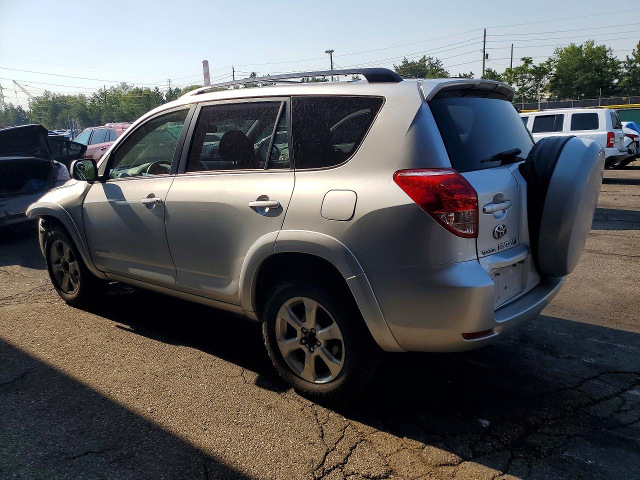 2007 Toyota Rav4 Sport Silver vin: JTMBK32V175023006