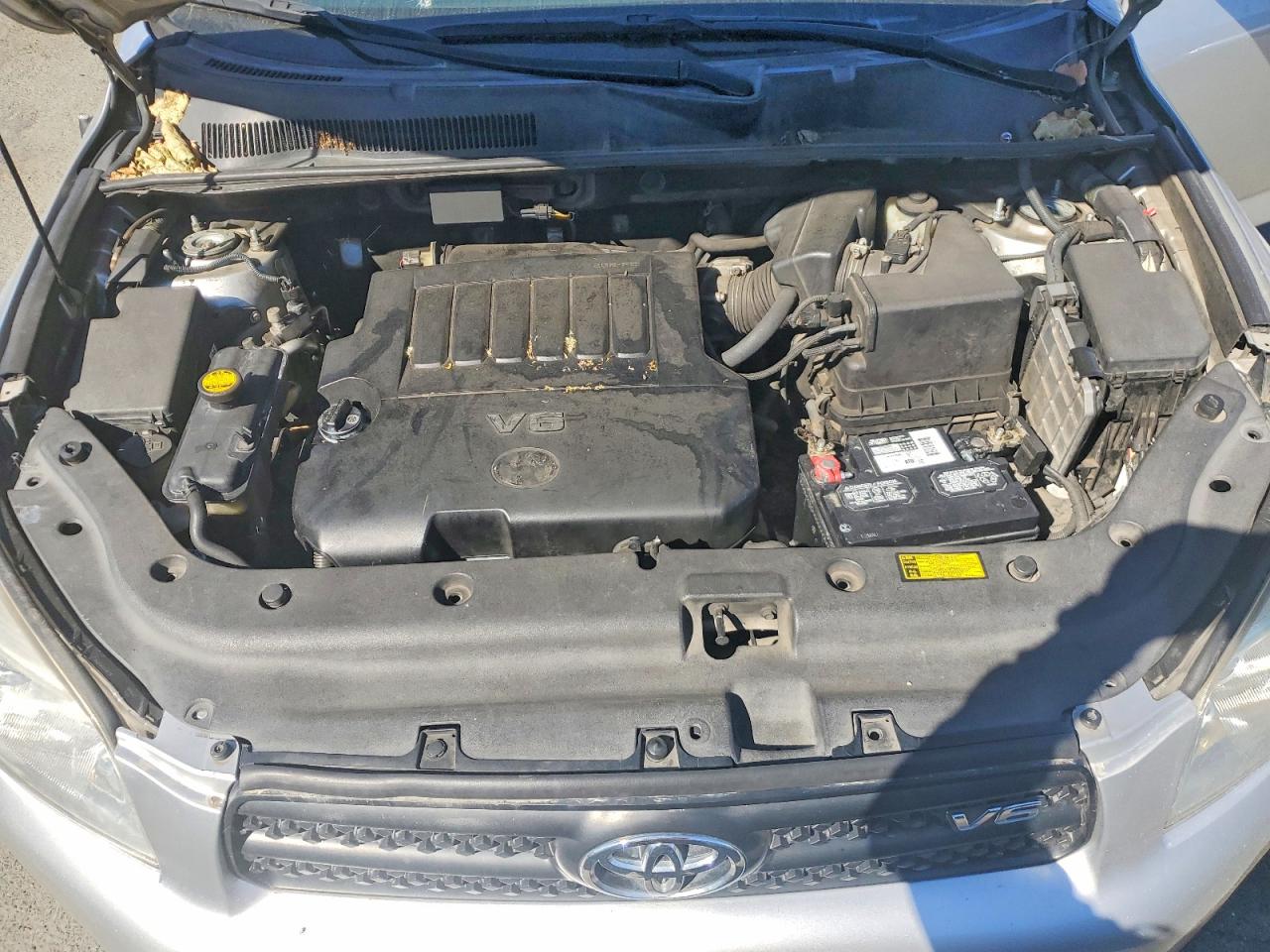 2006 Toyota Rav 4 Gray vin: JTMBK32V266005929