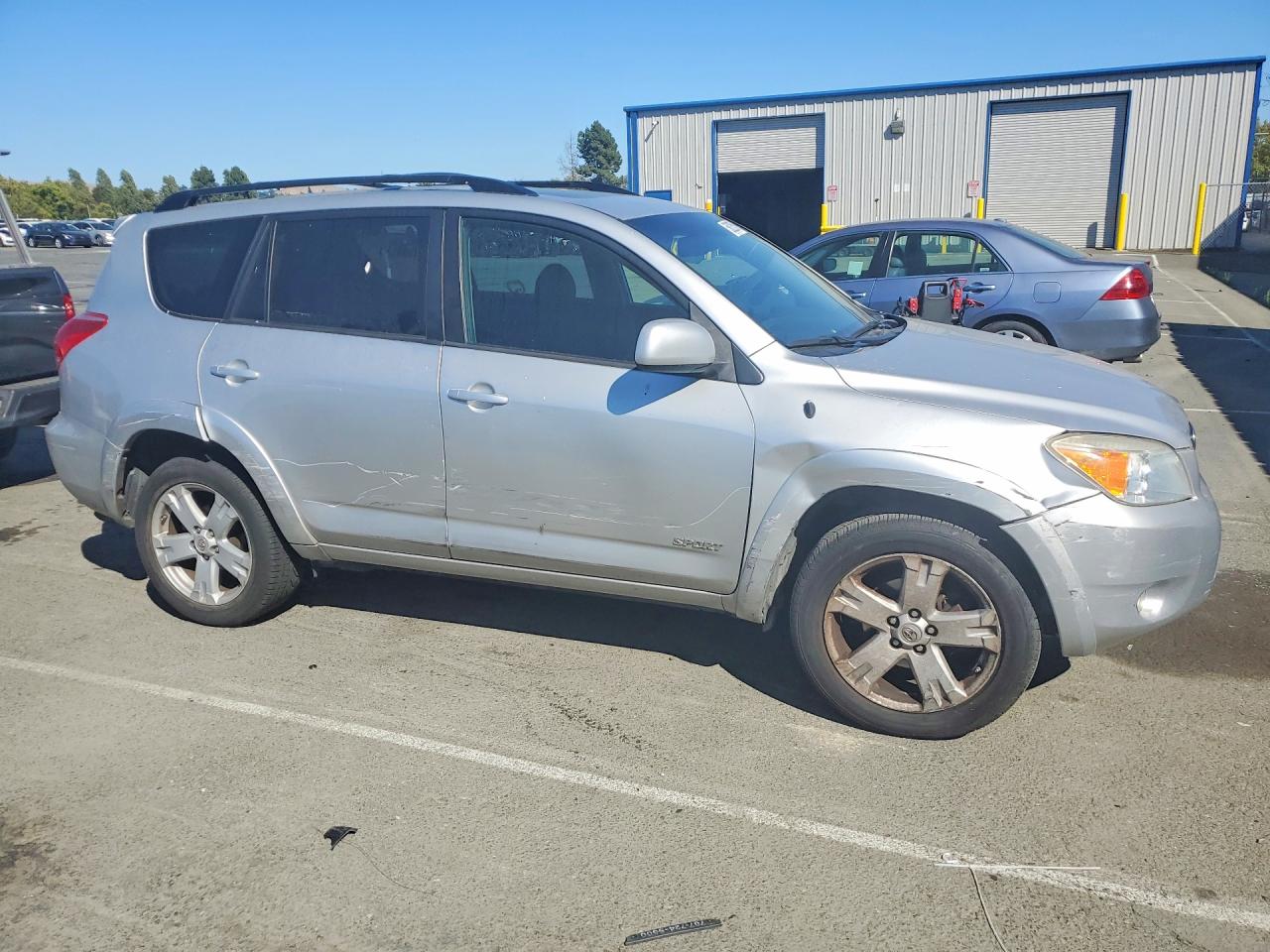 2006 Toyota Rav 4 Gray vin: JTMBK32V266005929