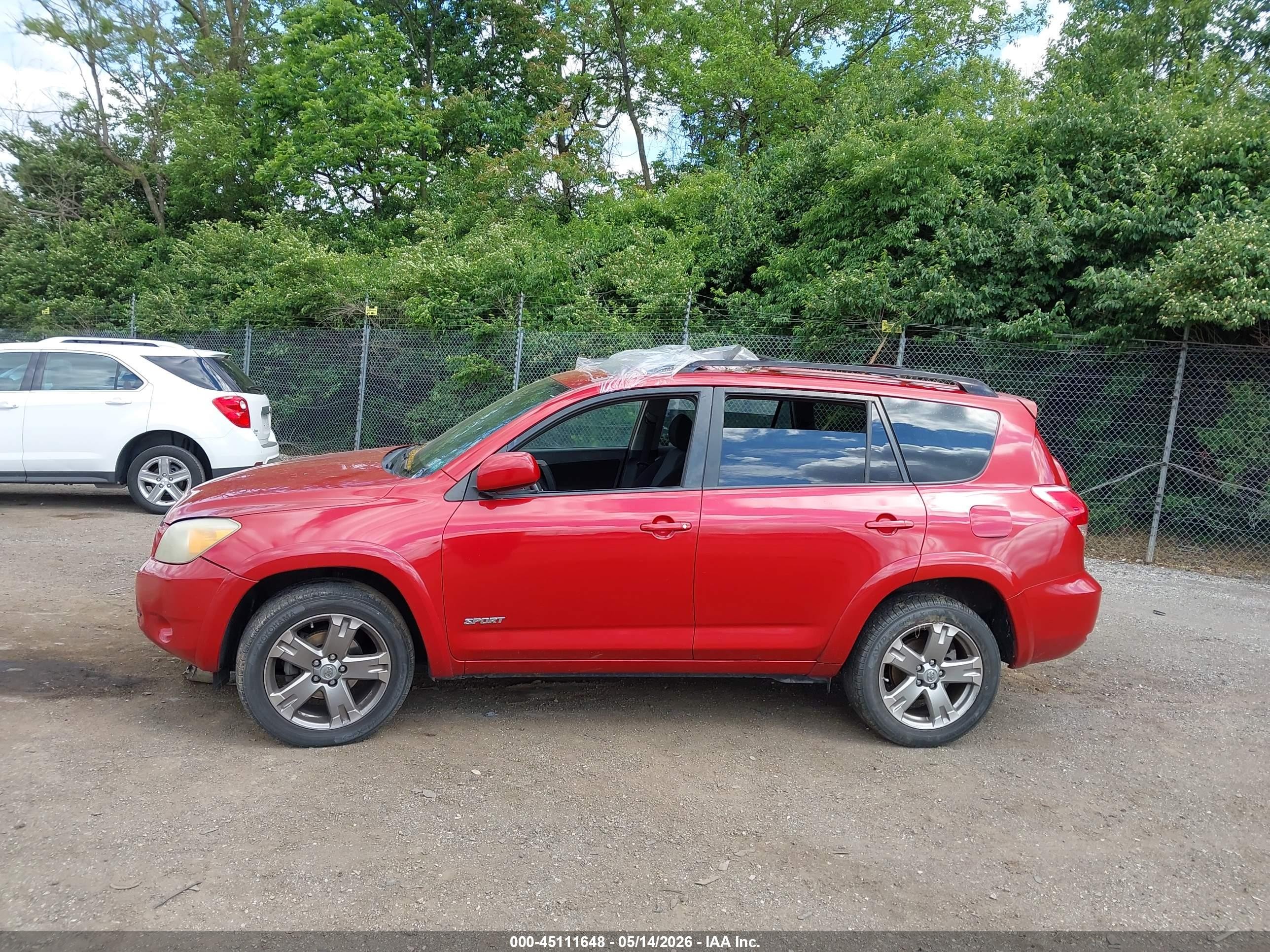 2008 Toyota Rav4 Sport V6 Red vin: JTMBK32V285067811