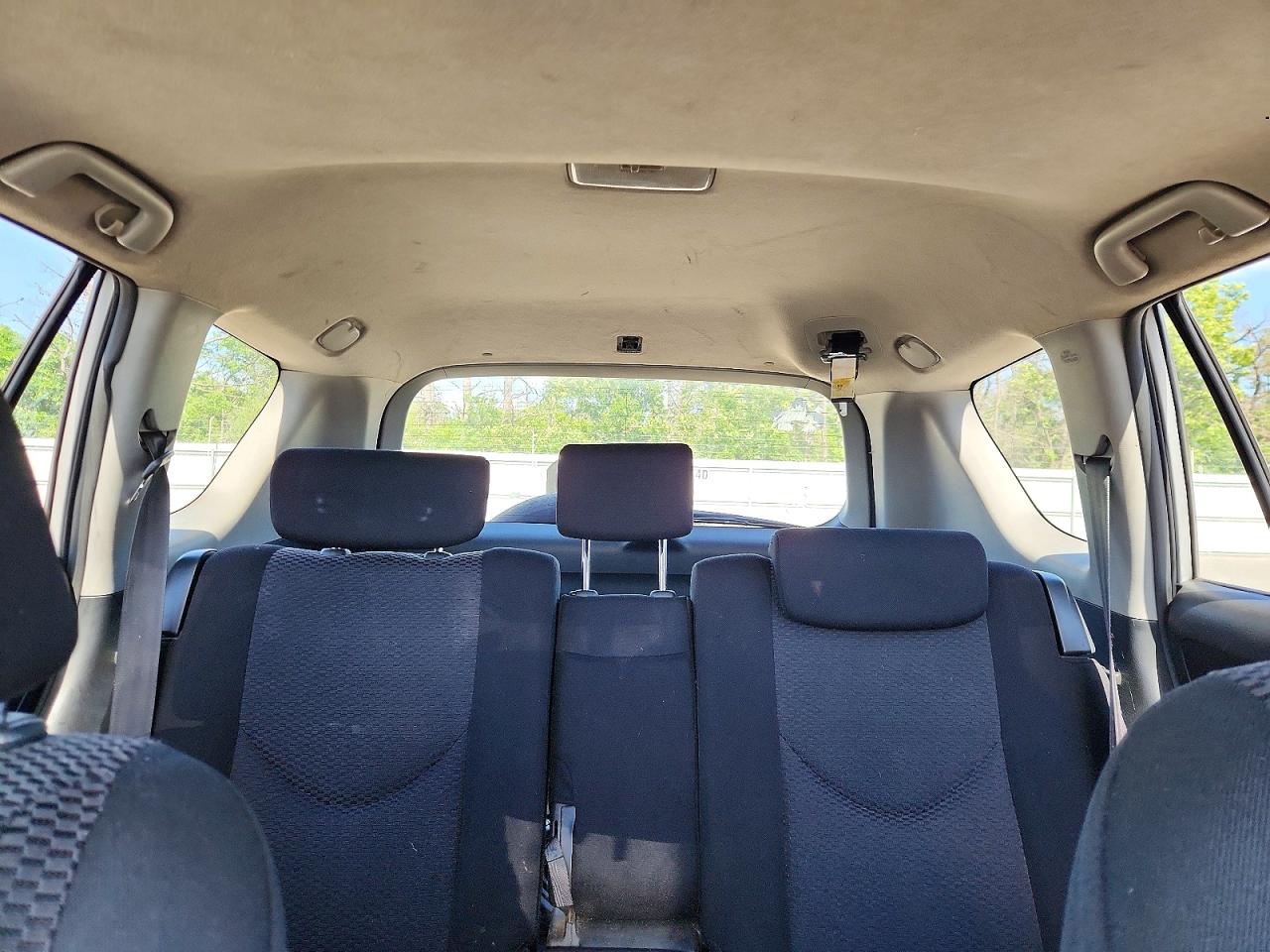 2008 Toyota Rav4 Sport Silver vin: JTMBK32V286036648