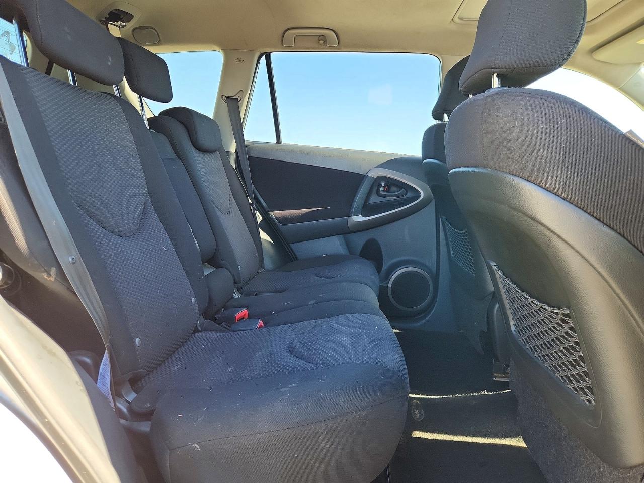 2008 Toyota Rav4 Sport Silver vin: JTMBK32V286036648