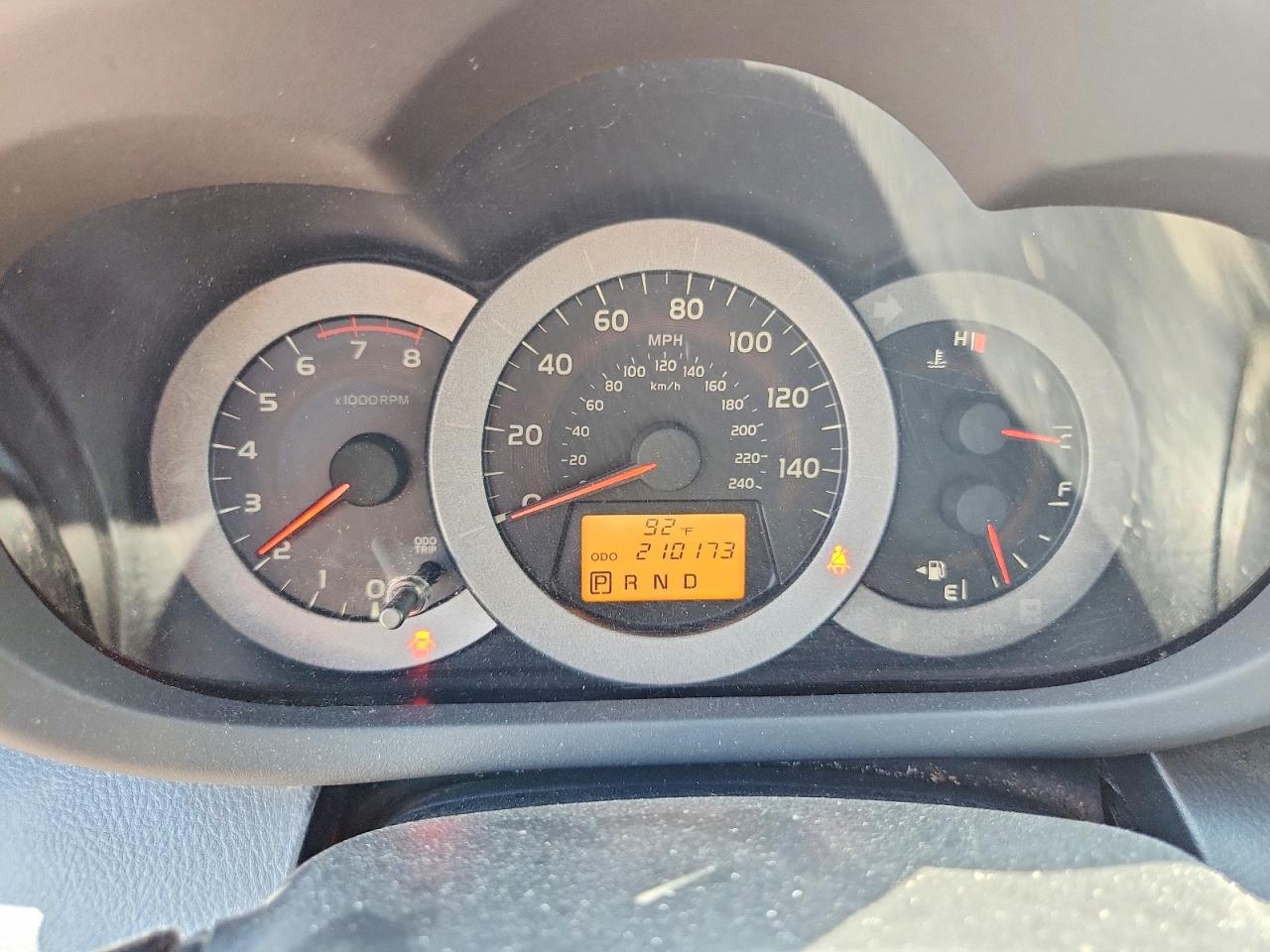 2009 Toyota Rav4 Sport Red vin: JTMBK32V295081869