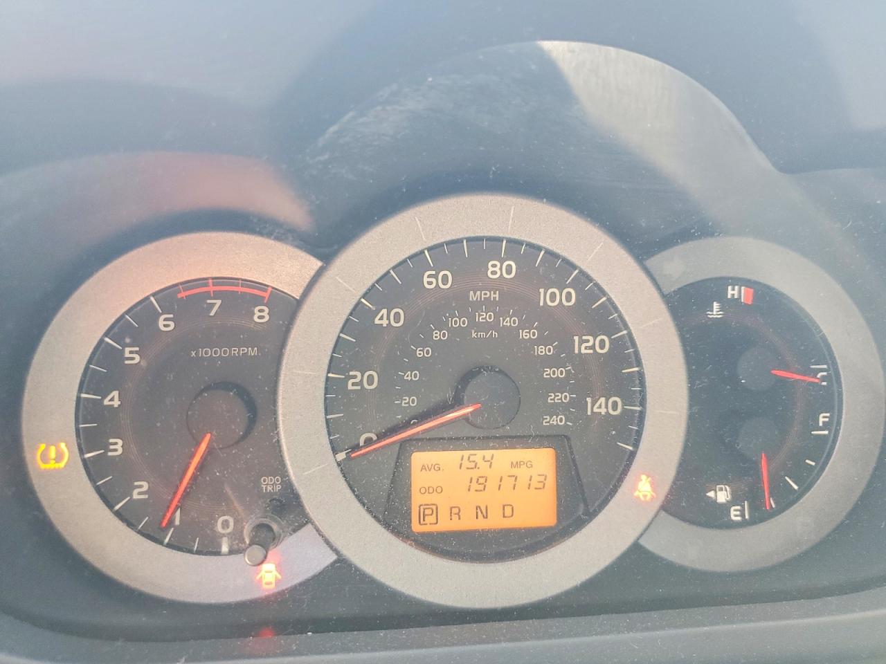 2009 Toyota Rav4 Sport Red vin: JTMBK32V395075935