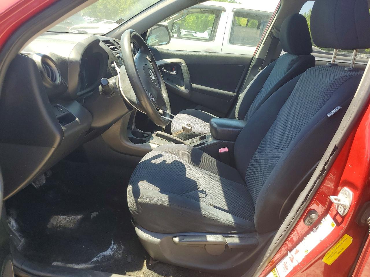 2009 Toyota Rav4 Sport Red vin: JTMBK32V395075935