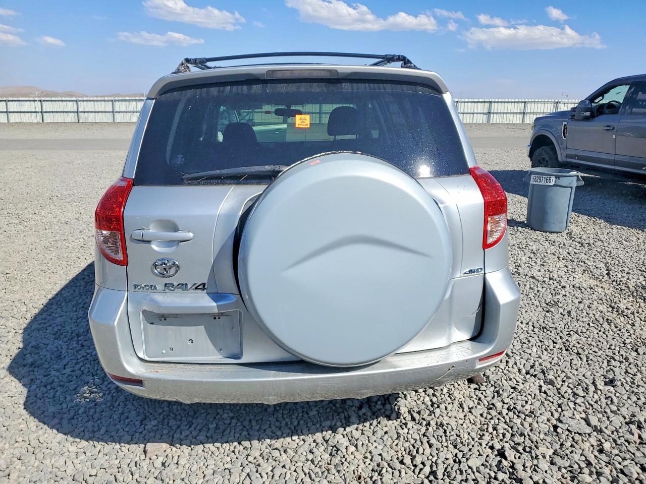 2007 Toyota Rav4 Sport Silver vin: JTMBK32V475016454