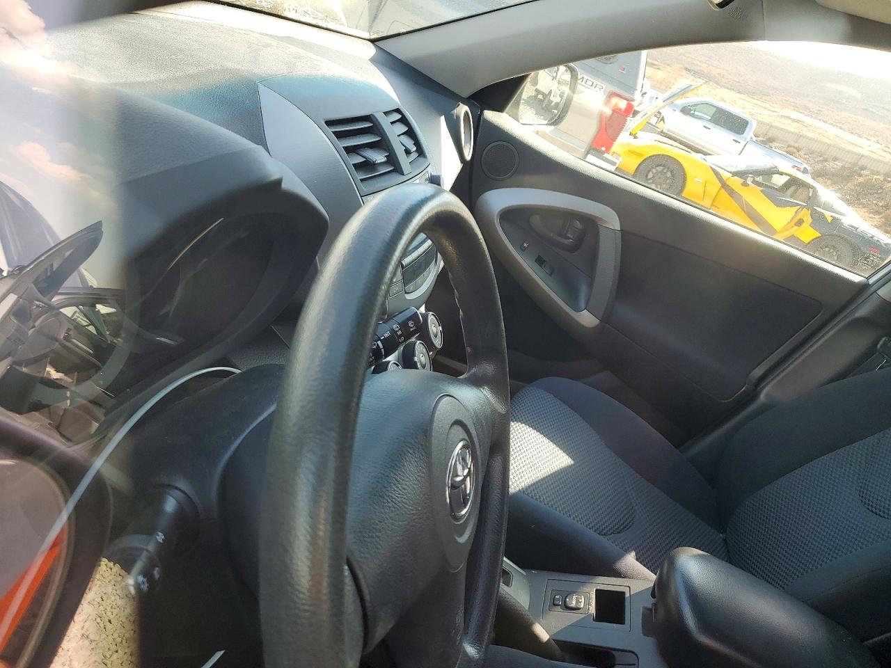 2007 Toyota Rav4 Sport Silver vin: JTMBK32V475016454