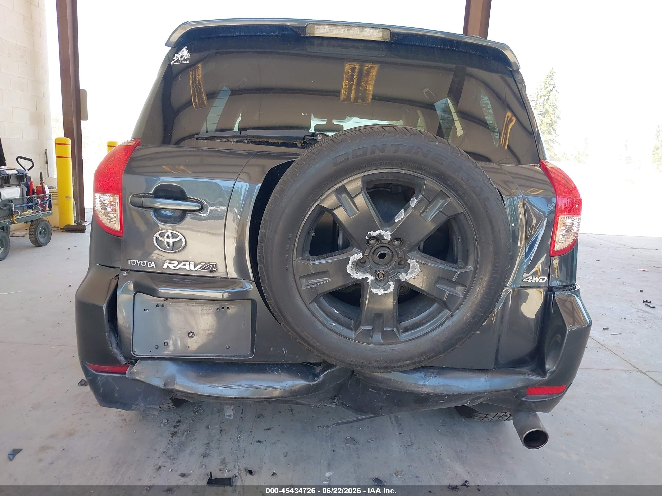 2007 Toyota Rav4 Sport Gray vin: JTMBK32V575014566