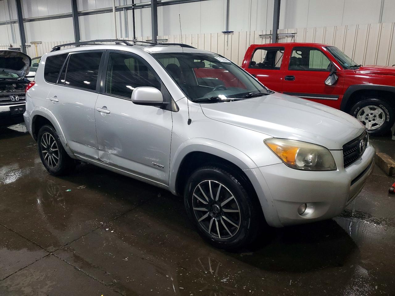 2007 Toyota Rav4 Sport Серебряный vin: JTMBK32V575016818