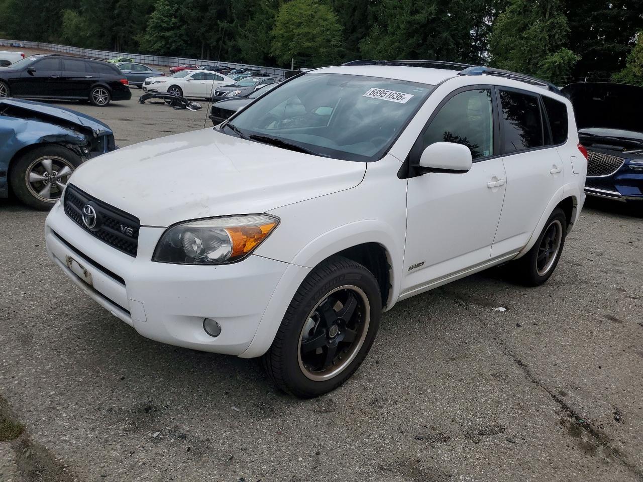 2007 Toyota Rav4 Sport White vin: JTMBK32V575026684
