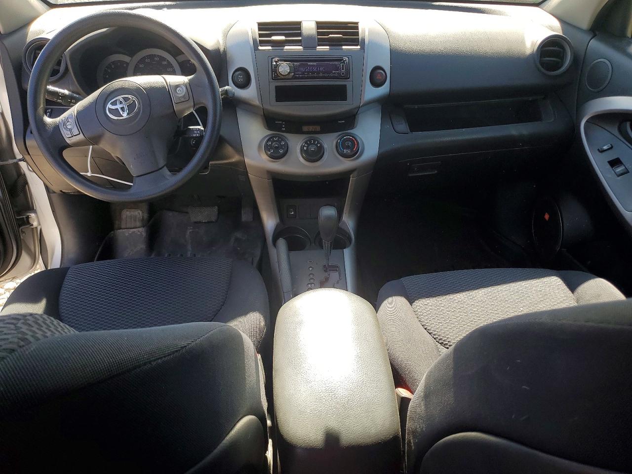 2007 Toyota Rav4 Sport Silver vin: JTMBK32V575030864