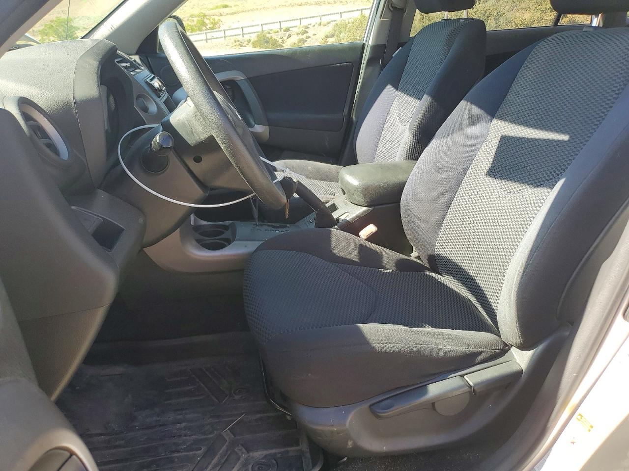2007 Toyota Rav4 Sport Silver vin: JTMBK32V575030864