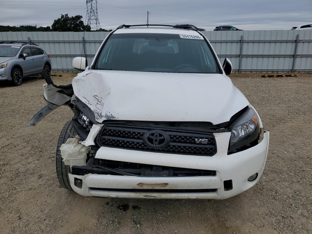 2008 Toyota Rav4 Sport White vin: JTMBK32V586043738