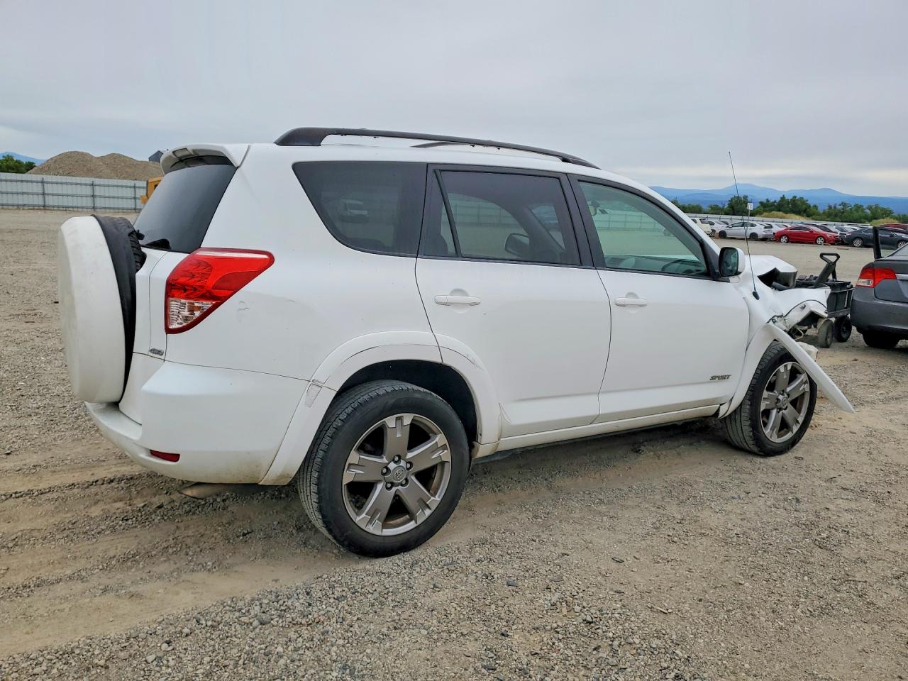2008 Toyota Rav4 Sport White vin: JTMBK32V586043738