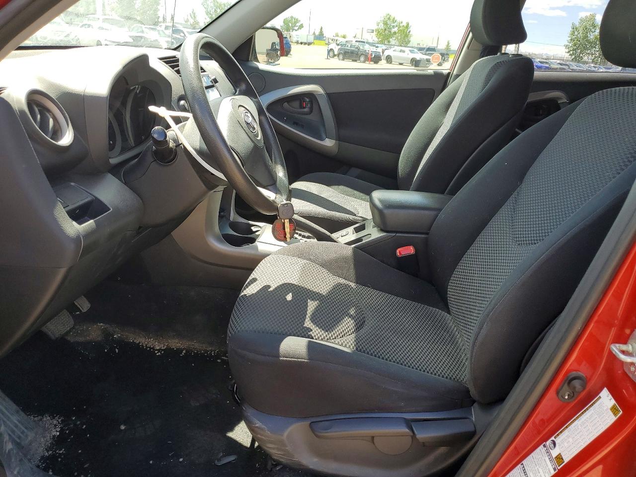 2006 Toyota Rav4 Sport Red vin: JTMBK32V666002225