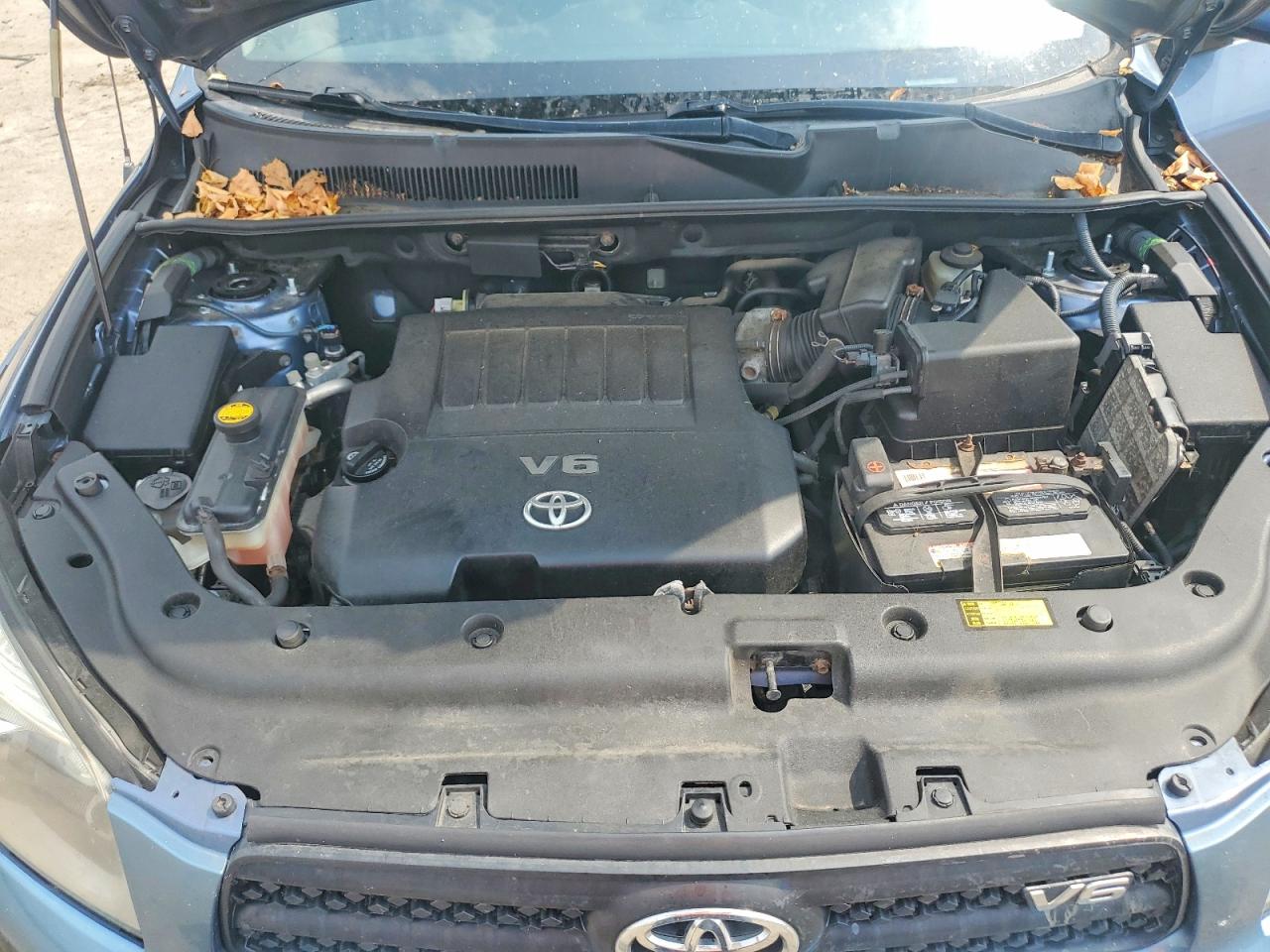 2007 Toyota Rav4 Sport Blue vin: JTMBK32V675027939