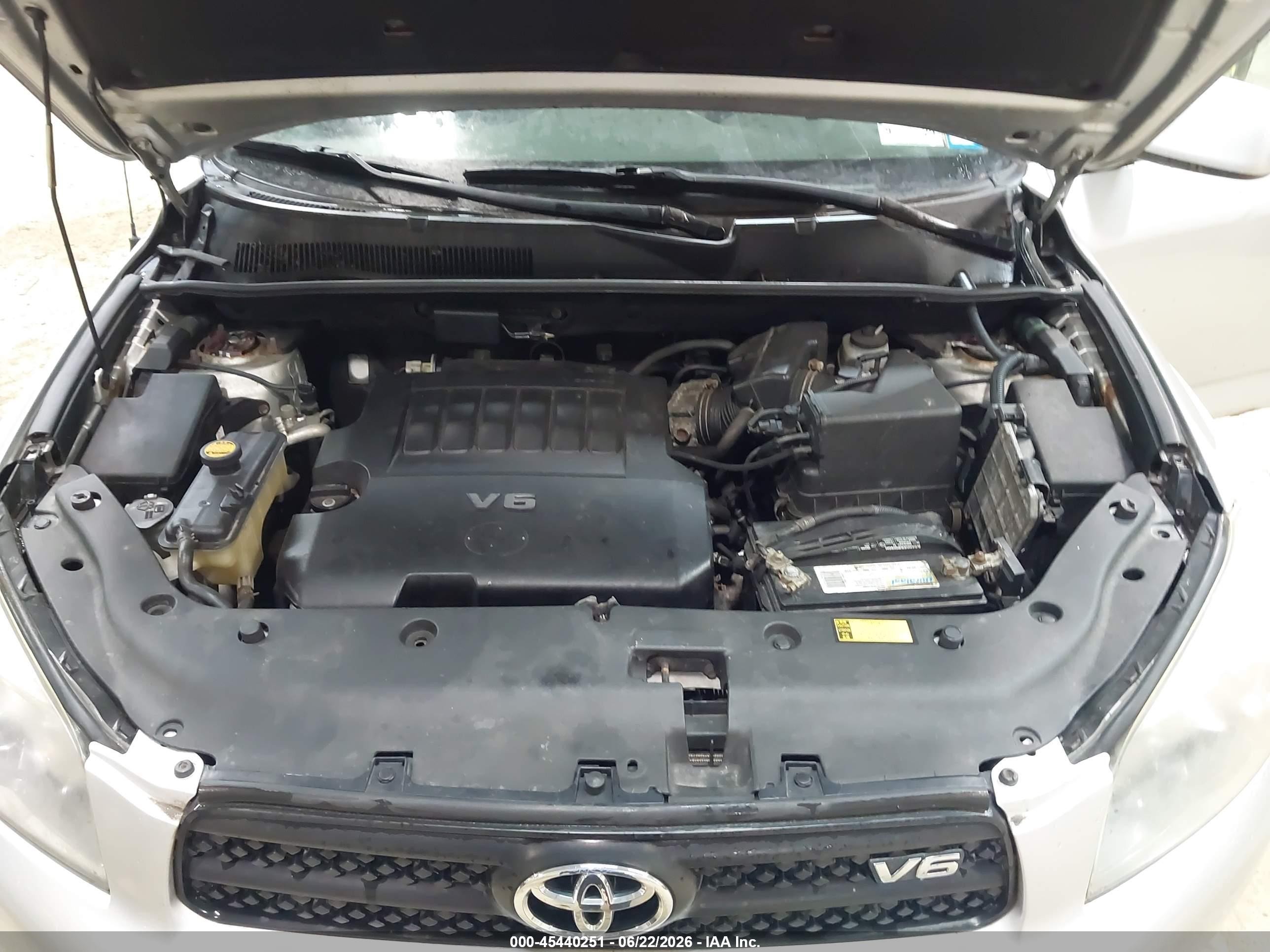 2006 Toyota Rav4 Sport V6 Silver vin: JTMBK32V765007097