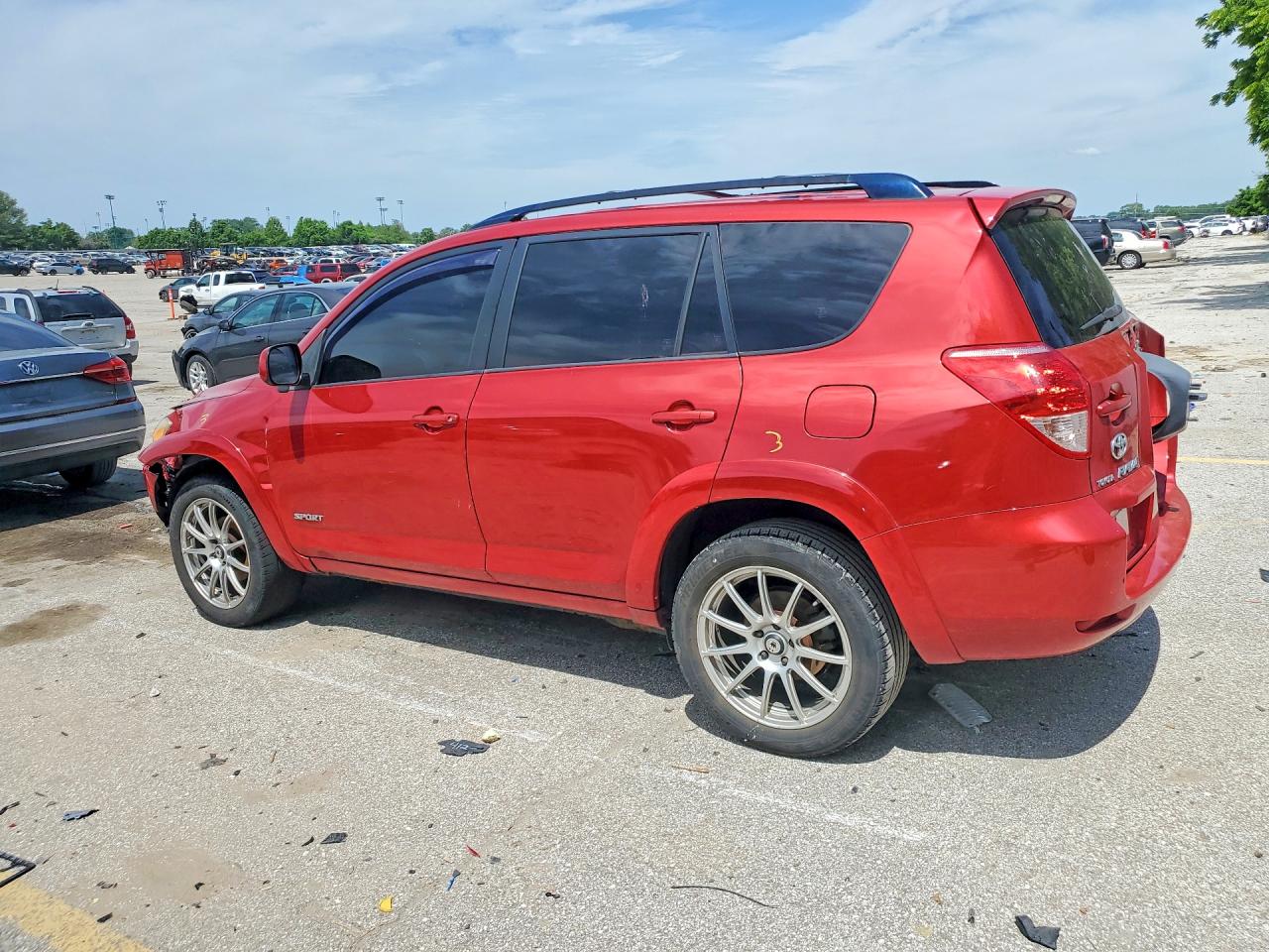 2007 Toyota Rav4 Sport Red vin: JTMBK32V775023978