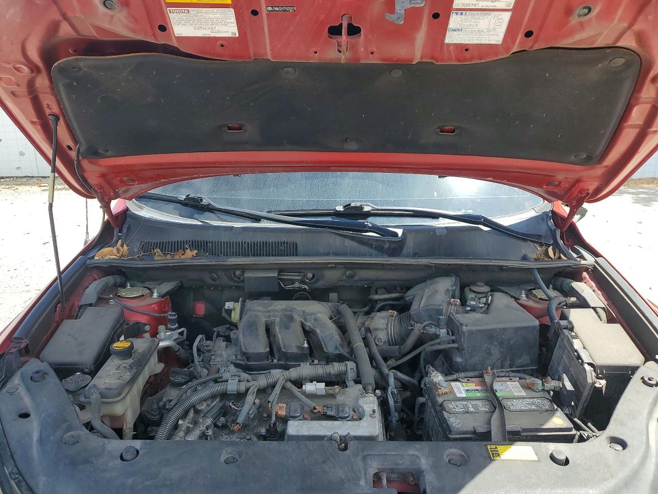 2007 Toyota Rav4 Sport Red vin: JTMBK32V775023978