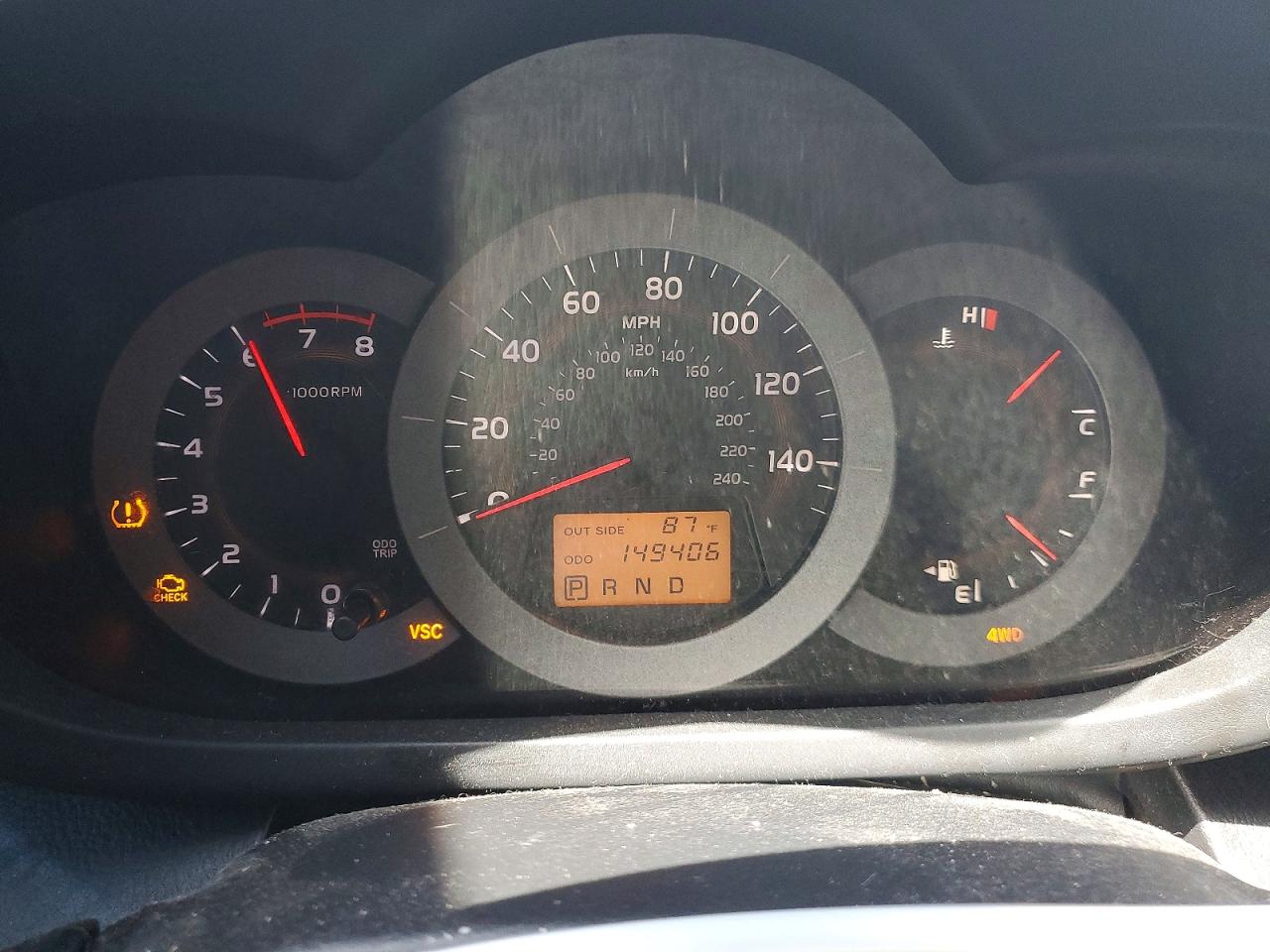 2007 Toyota Rav4 Sport Red vin: JTMBK32V775023978