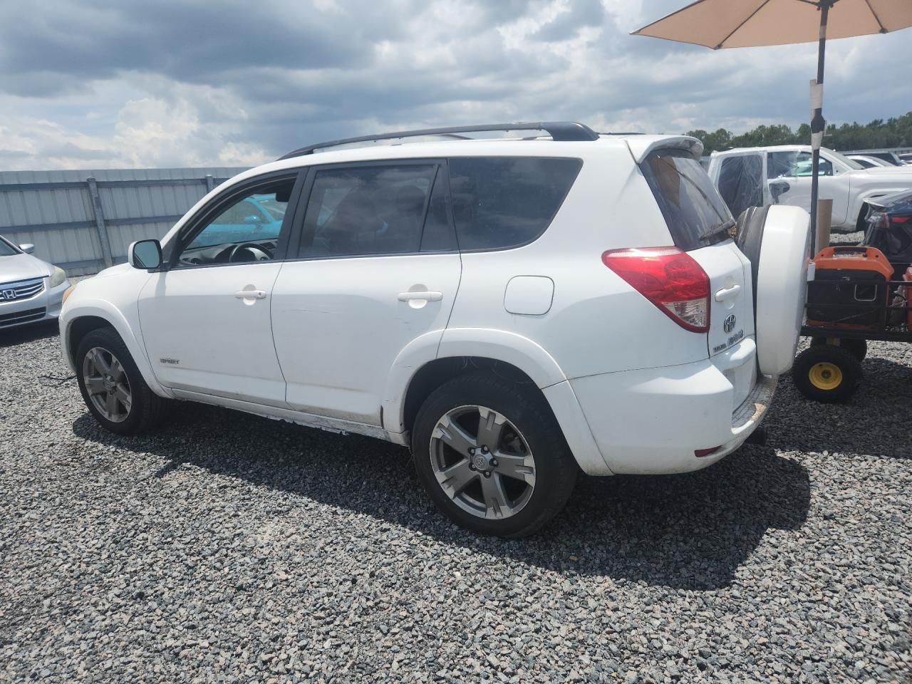 2008 Toyota Rav4 Sport White vin: JTMBK32V785043830