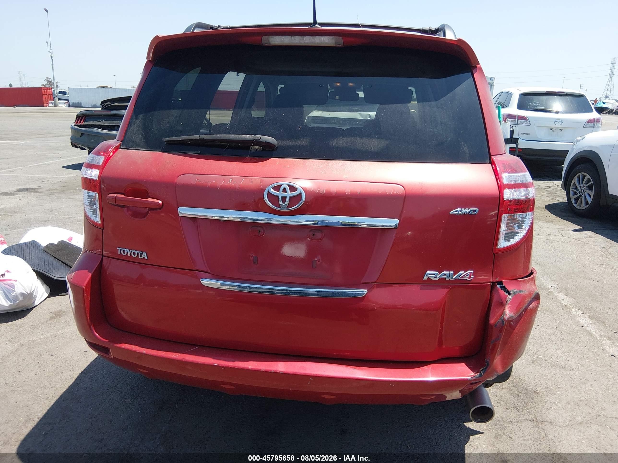 2009 Toyota Rav4 Sport V6 Red vin: JTMBK32V795082354
