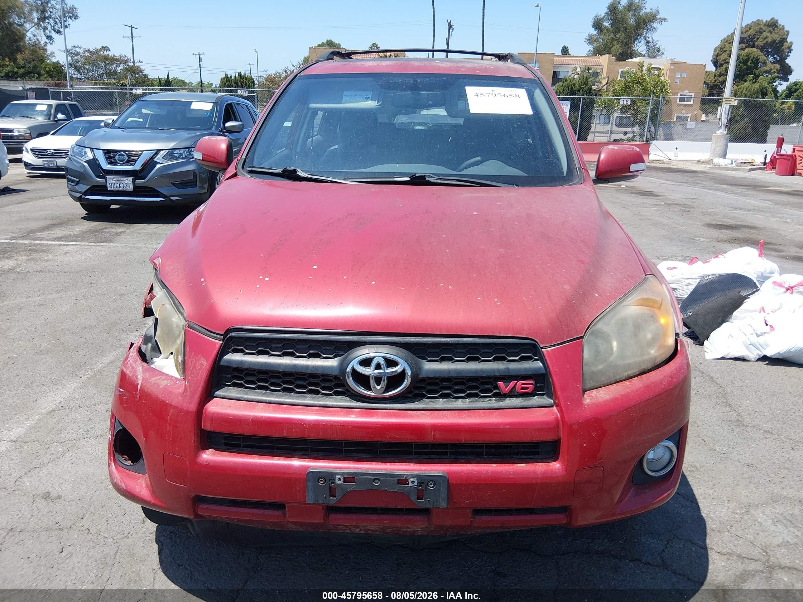 2009 Toyota Rav4 Sport V6 Red vin: JTMBK32V795082354