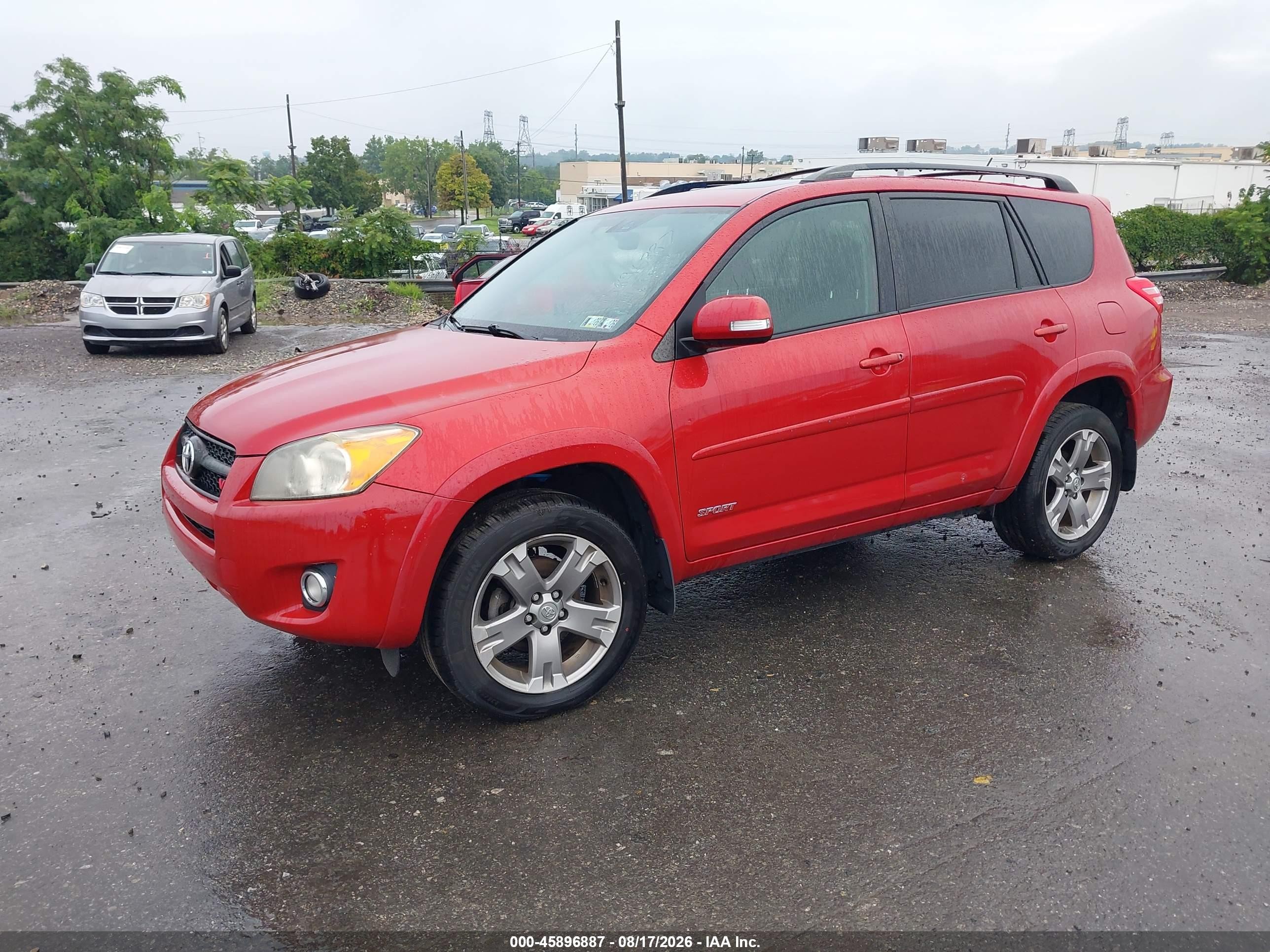 2009 Toyota Rav4 Sport V6 Red vin: JTMBK32V795082368