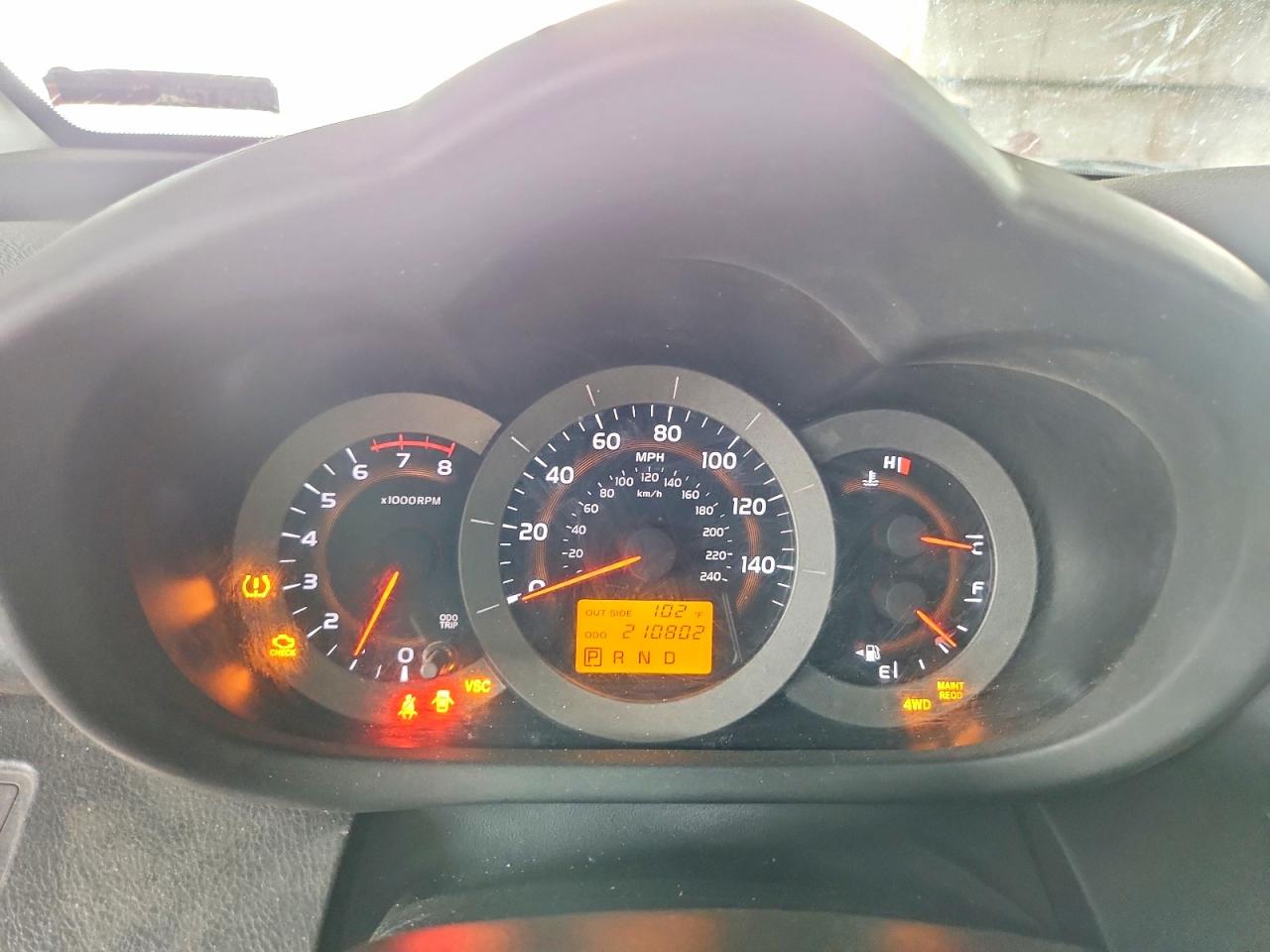 2007 Toyota Rav4 Sport Red vin: JTMBK32V876016547